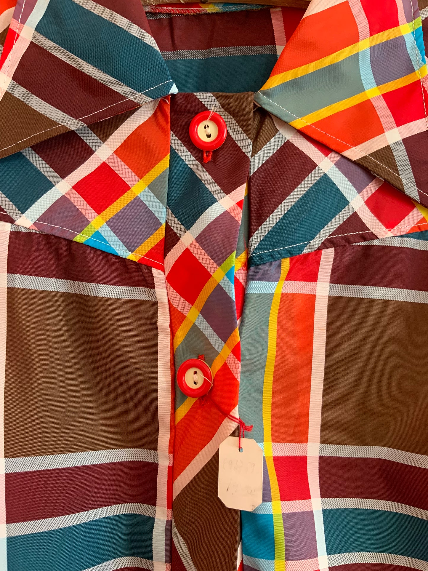 Superbe blouse nylon avec ceinture À carreau Neuve Vintage 1970