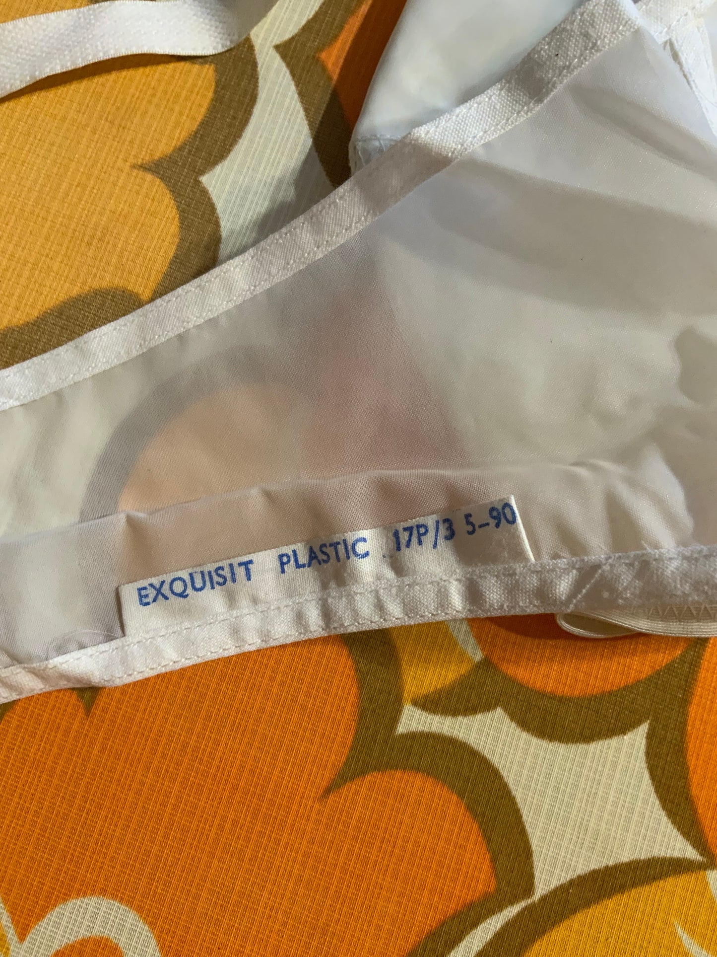 Soutien Gorge 1960 Poitrine coques pointues Neuf Triumph France