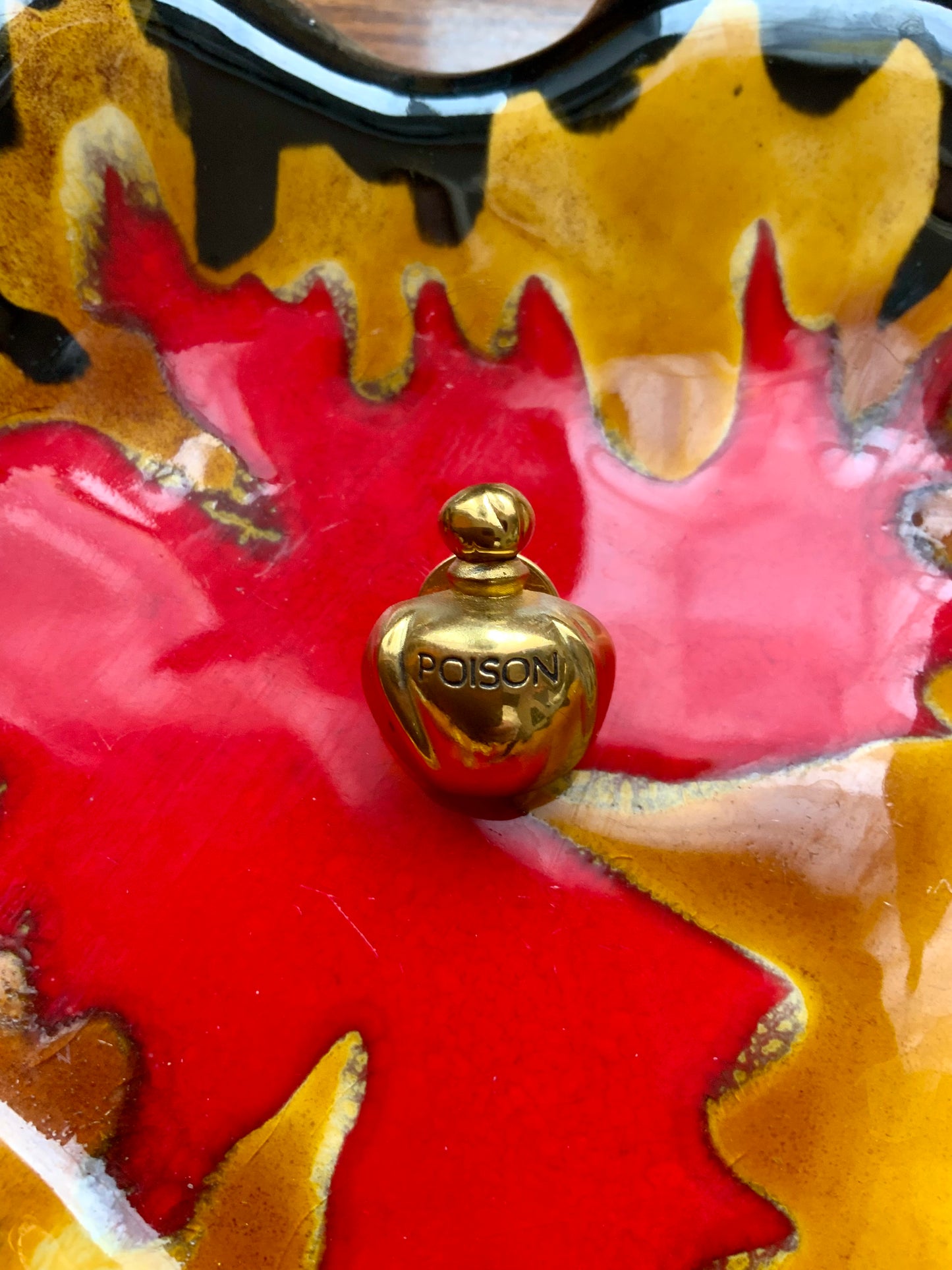 Pin’s Collection Vintage 1990 Poison de Christian Dior