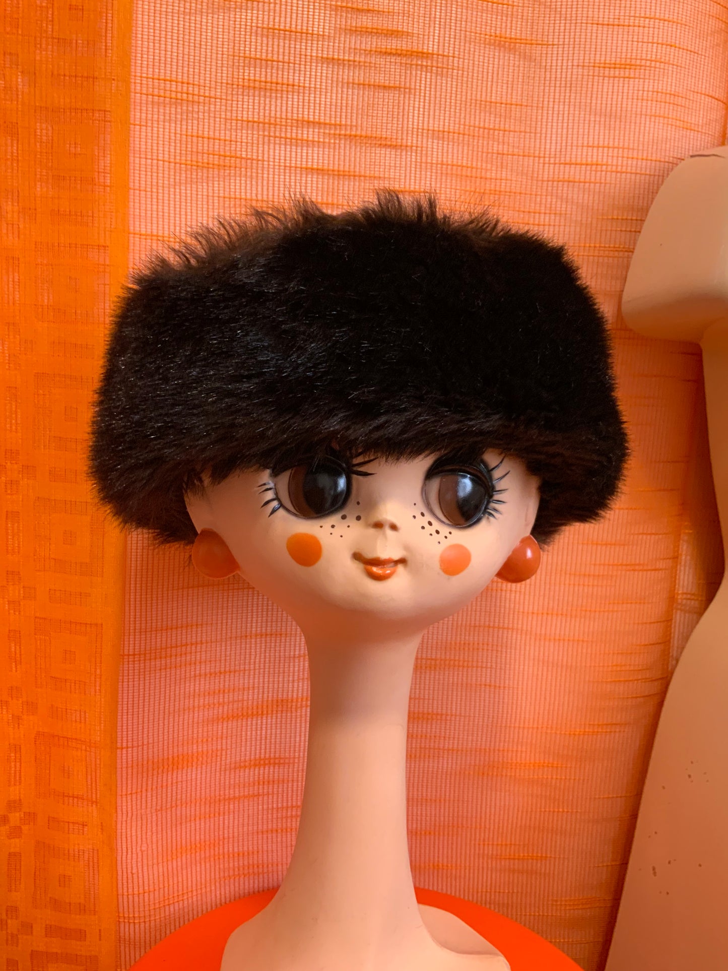 Toque Vintage 1970 Daim et fausse fourrure Stylée