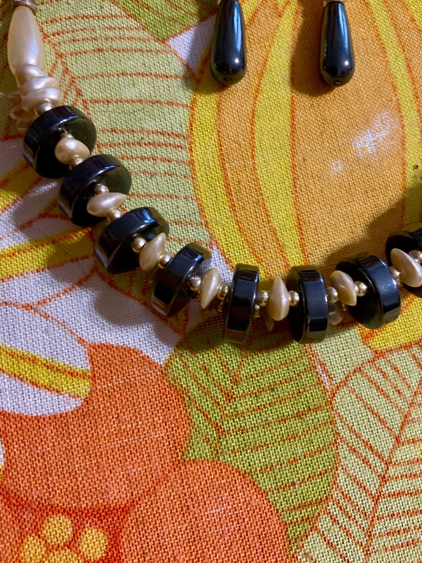 Ensemble de Bijoux Vintage fin 90’ Perles et Pierres d’Hematites