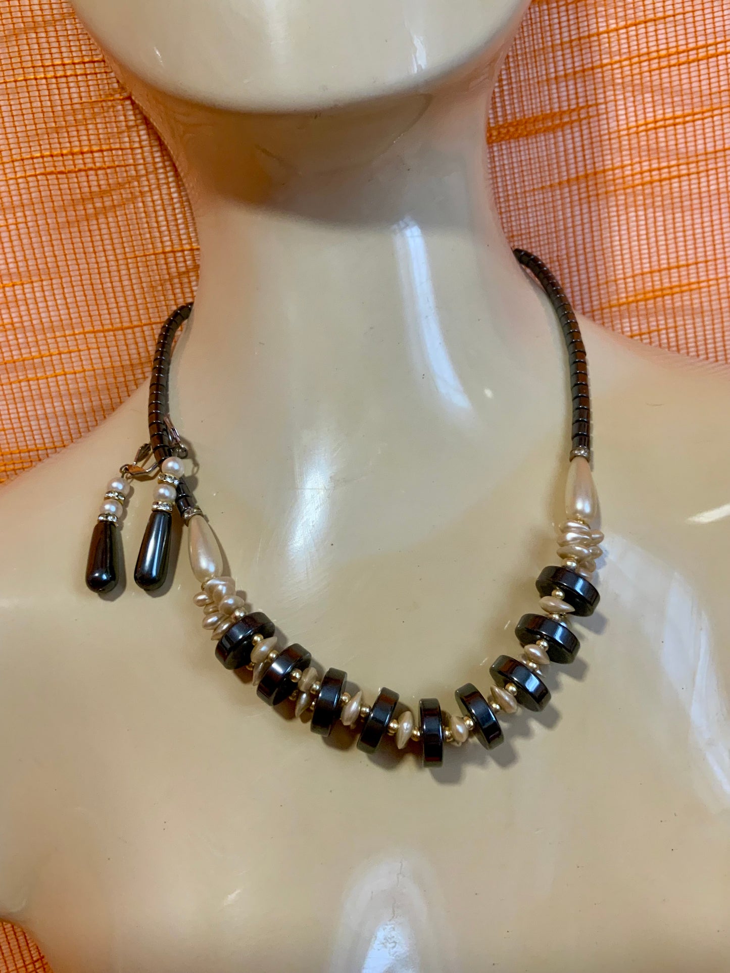Ensemble de Bijoux Vintage fin 90’ Perles et Pierres d’Hematites