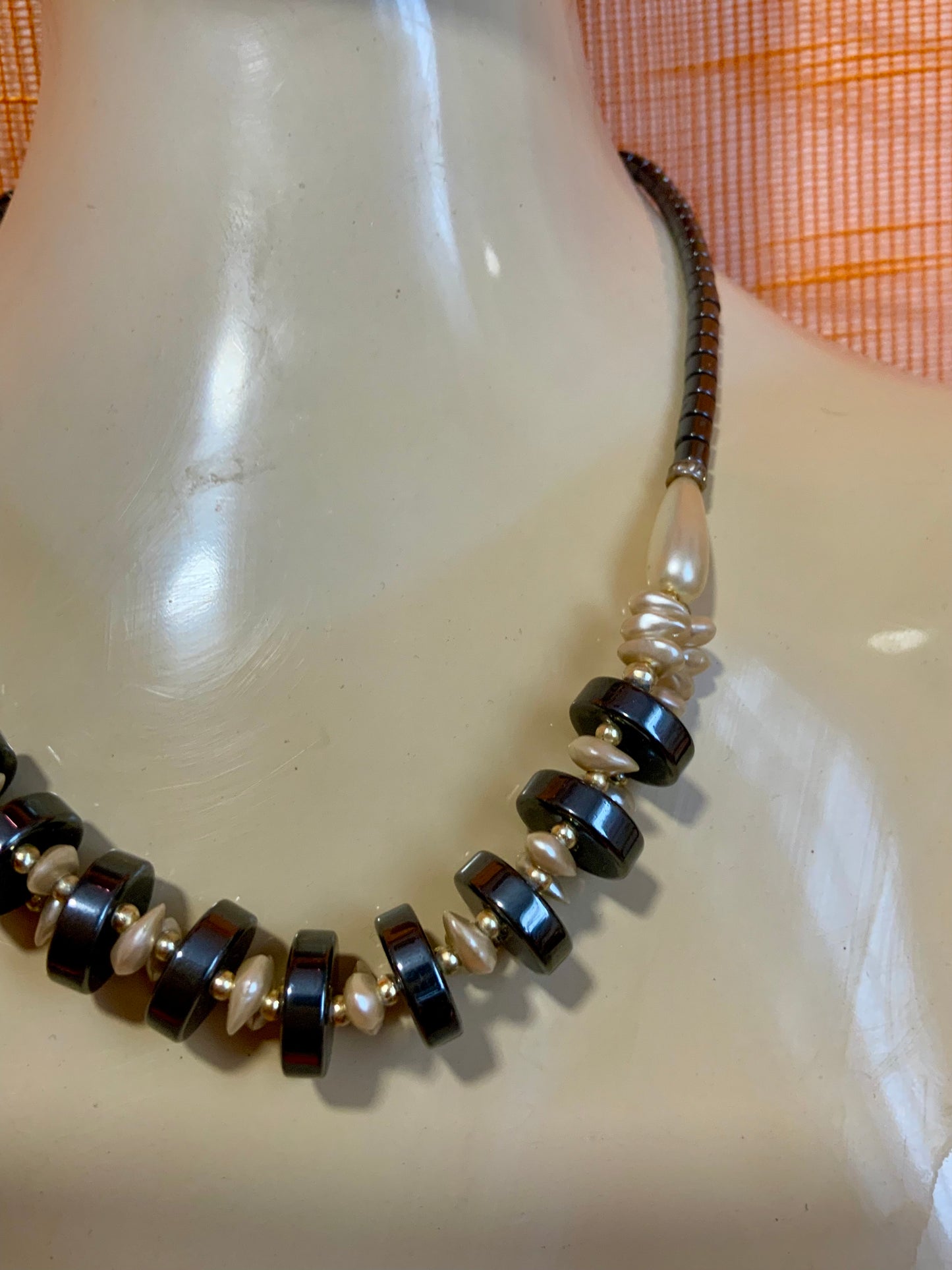 Ensemble de Bijoux Vintage fin 90’ Perles et Pierres d’Hematites