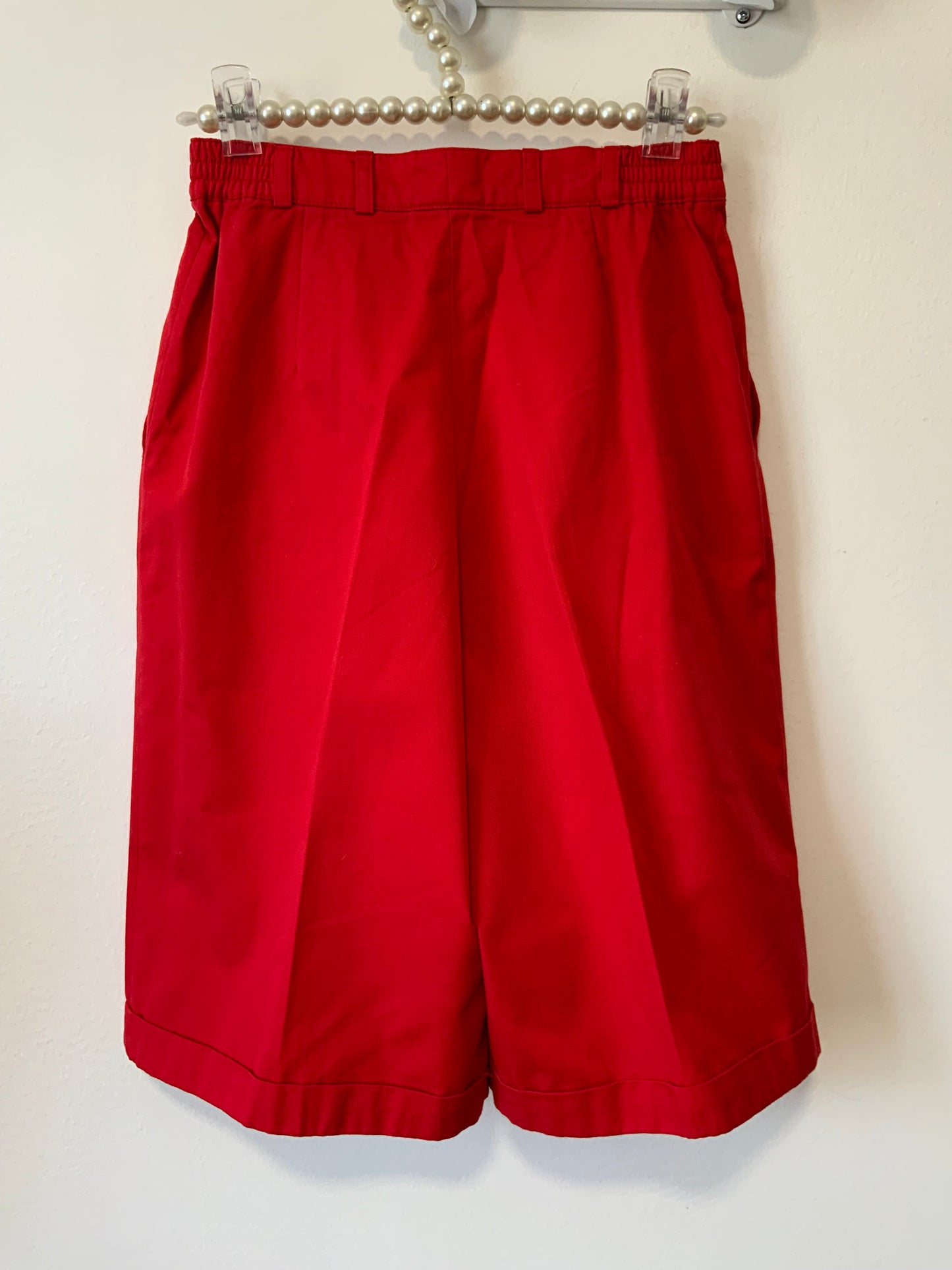 Bermuda coupe droite Rouge à pinces Vintage 1990 Chic