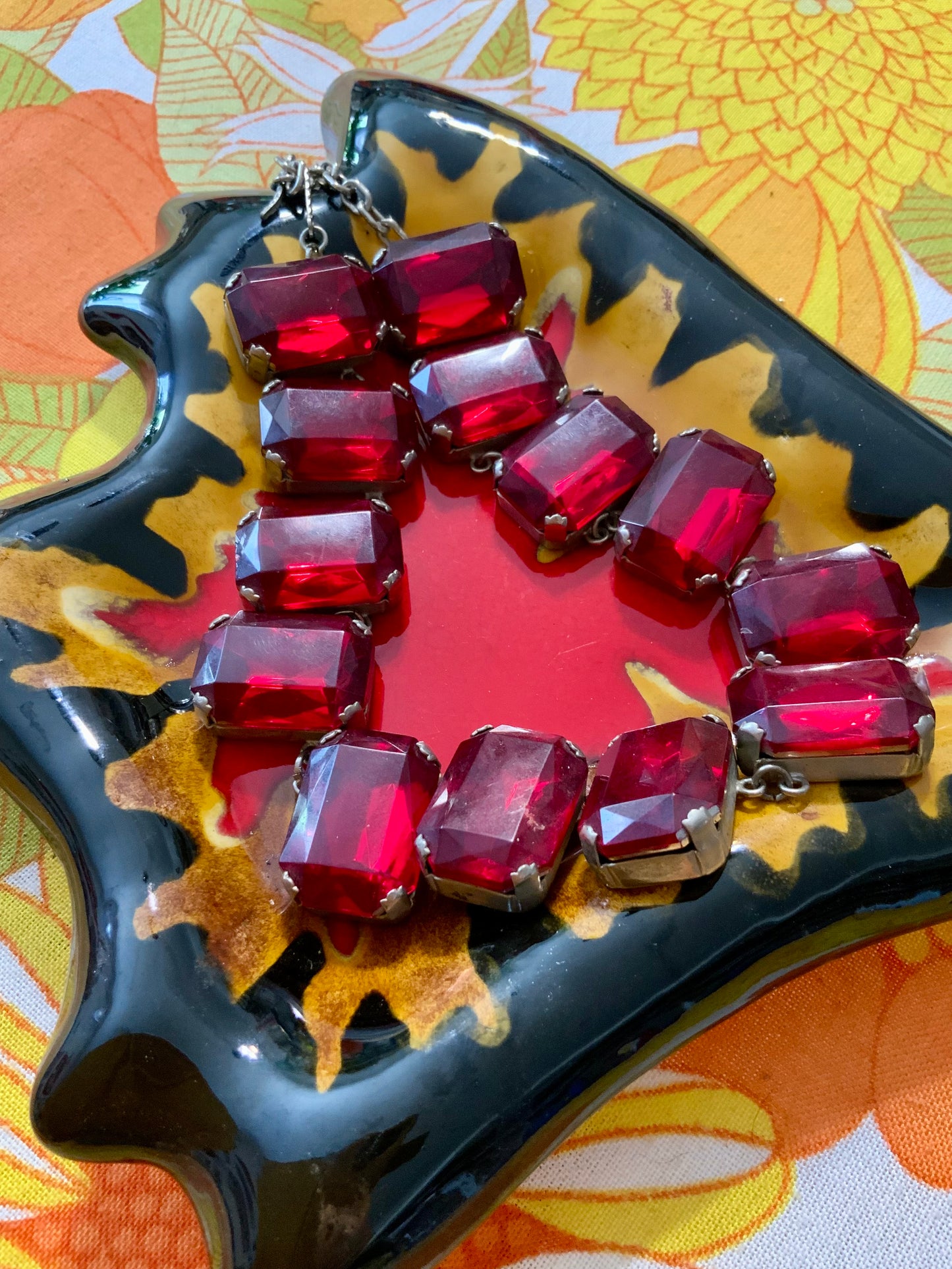 Collier grosses fausses pierres strass rouges Vintage 1990/2000
