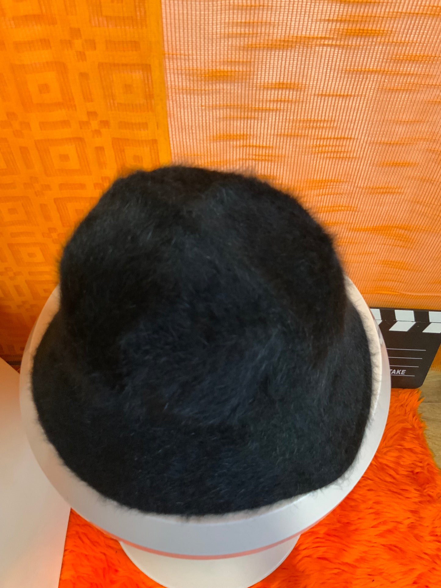 Chapeau cloche / Bob laine angora noire Vintage France