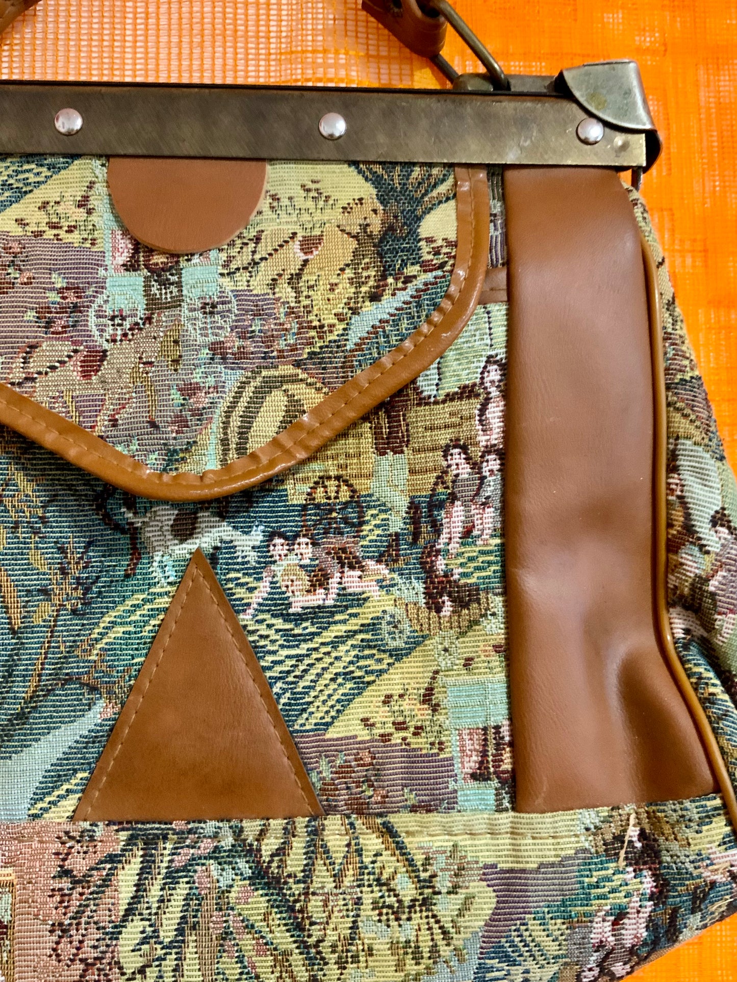 Sac à main motif tapisserie Ancien 1980