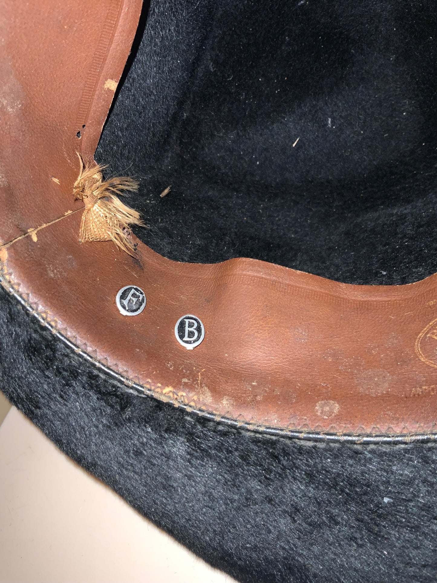 Chapeau façon Borsalino taupé Vintage Ancien Bruder Bohm