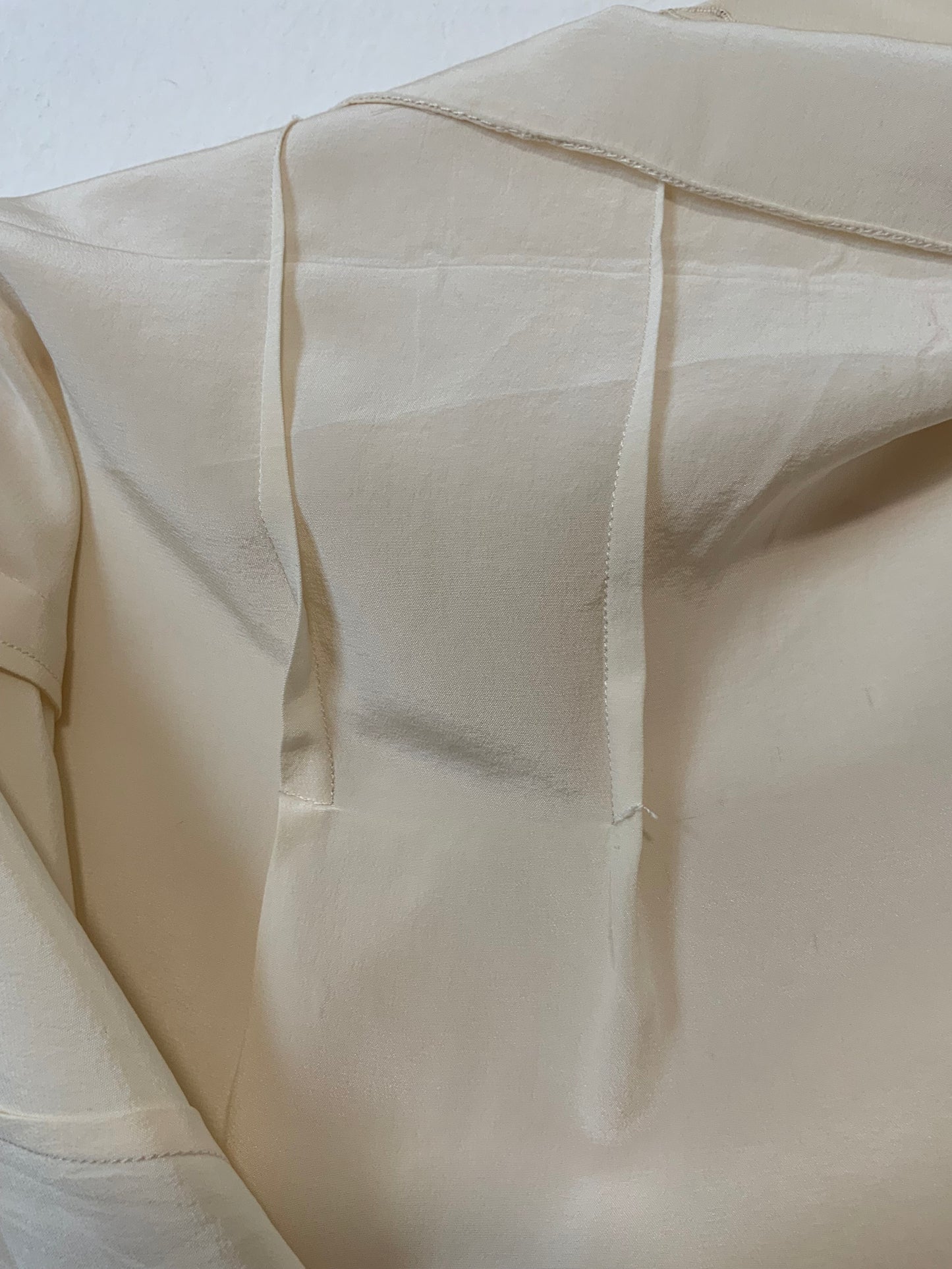 Chemisier Soie Broderies fines Ajourées Fait Main Vintage Elegance