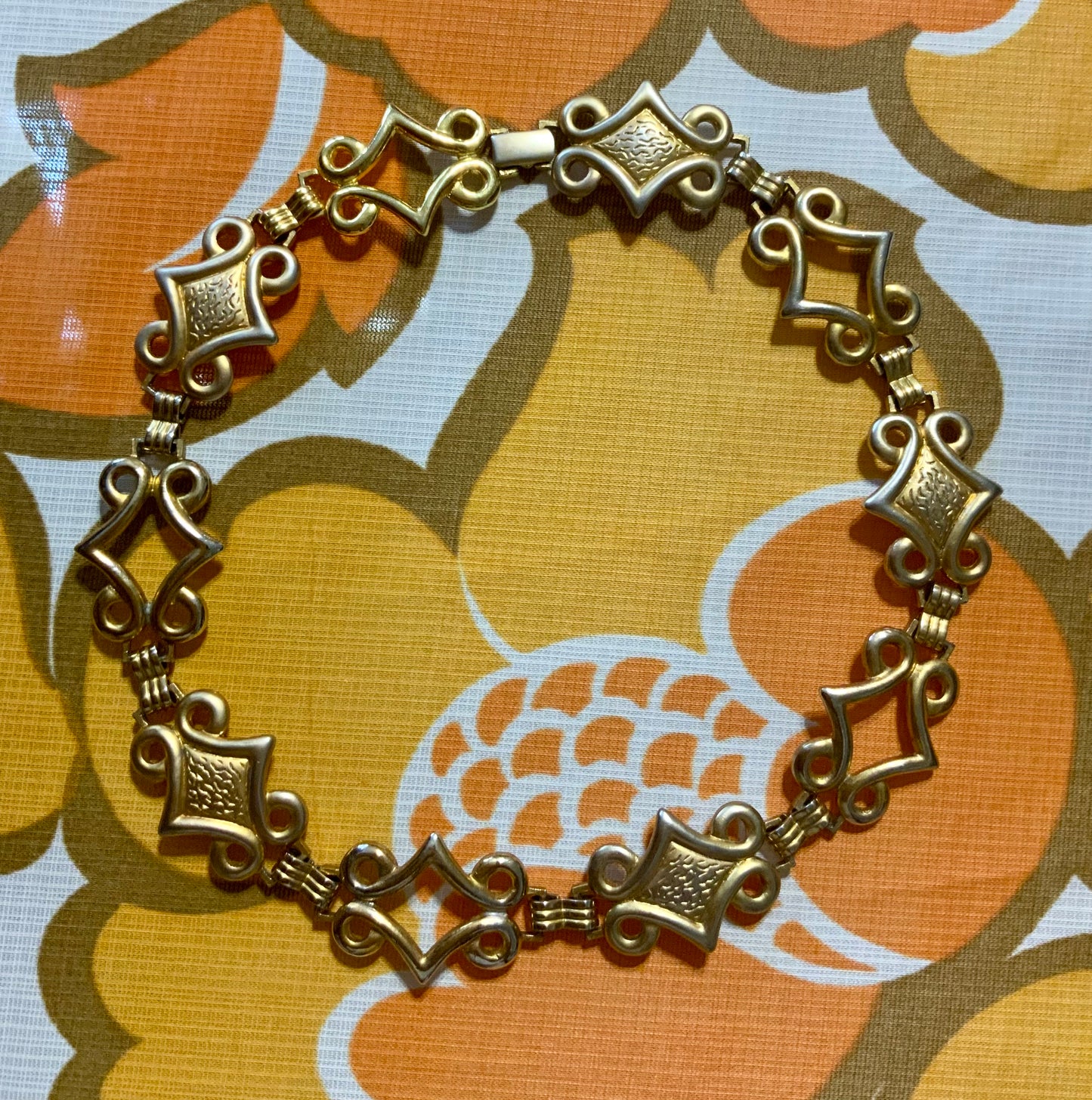 Collier métal motifs Vintage 1990/2000