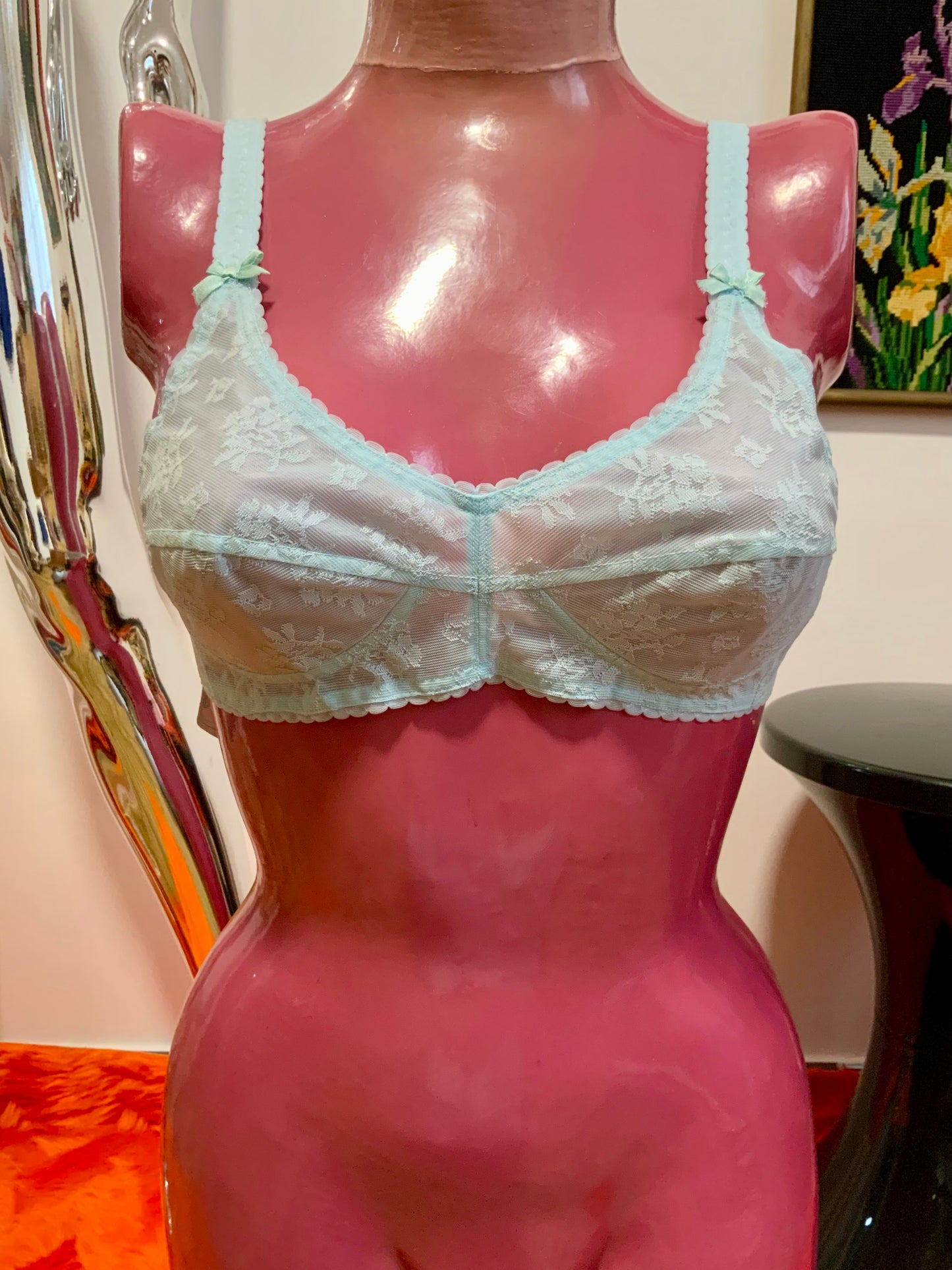 Soutien-gorge dentelle Fleurs Deadstock Marque Revel Vintage 1960/70