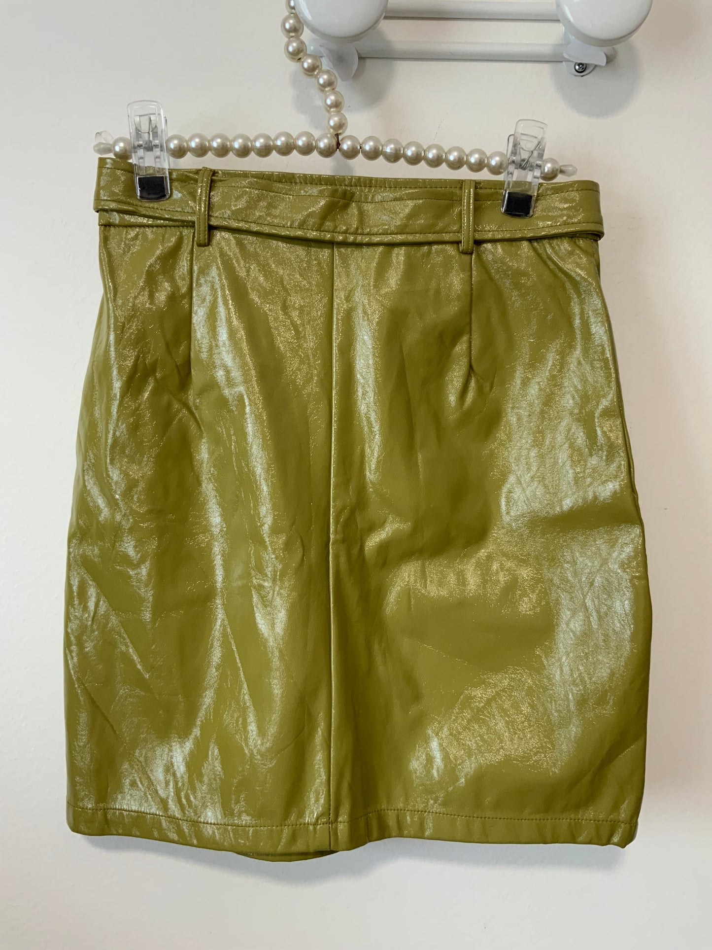 Ravissante Jupe en vinyl vert Stylée Boohoo Façon Vintage