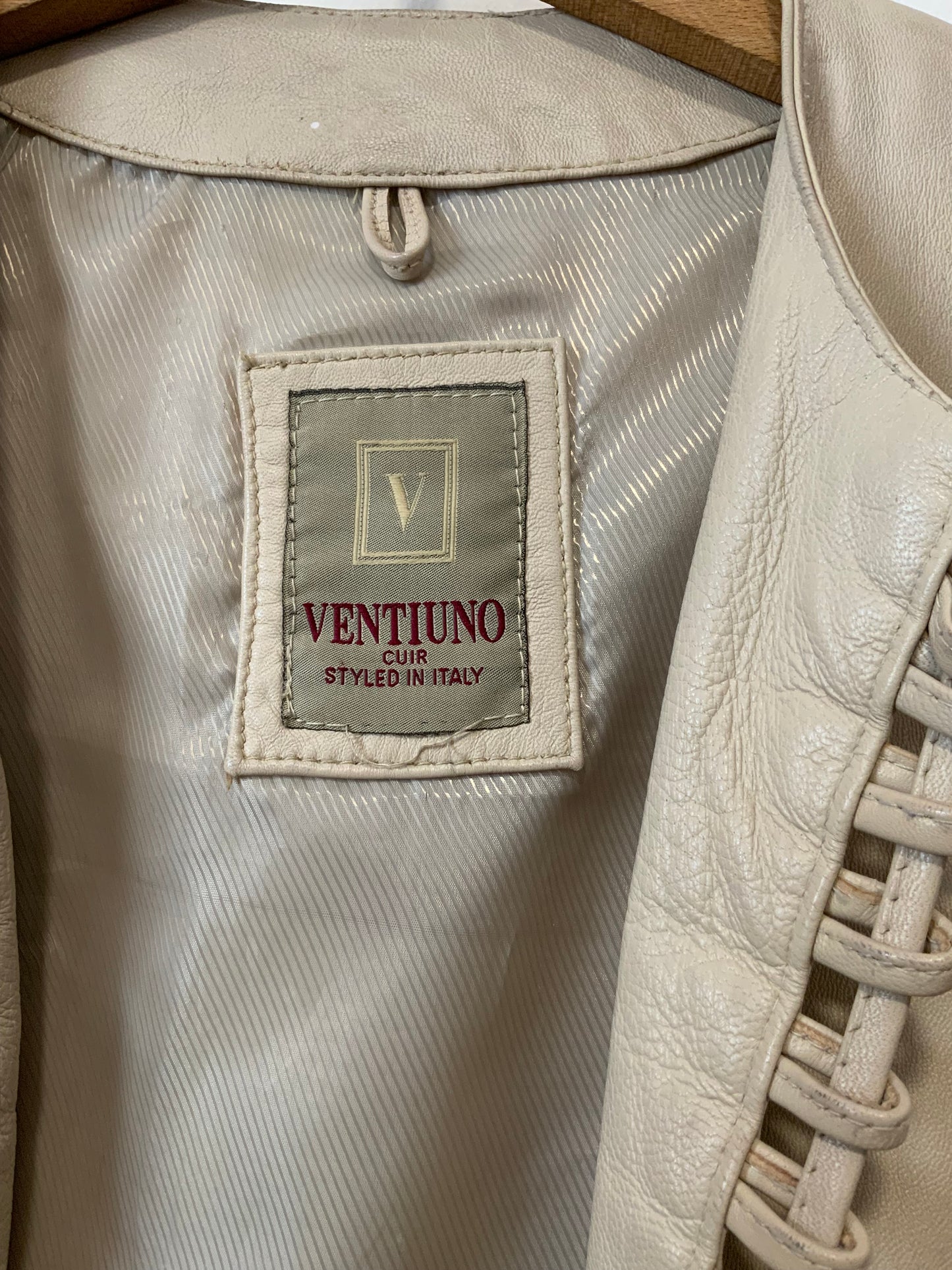 Veste Femme Beige Cuir Lacets Vintage 1990 Ventiuno France Italie