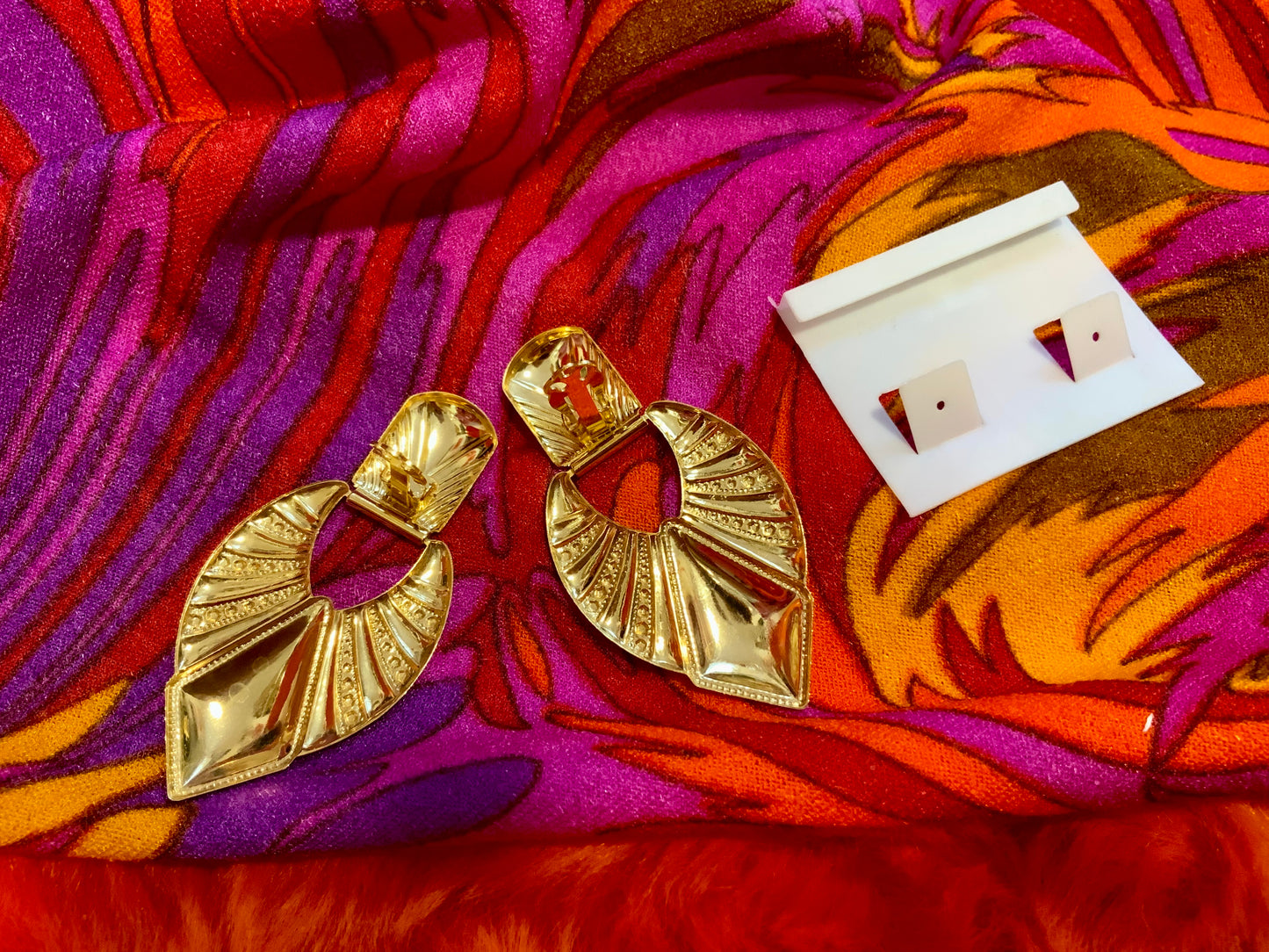 Boucles d’oreilles Métal Plaqué nickel Vintage 80/90 Neuves