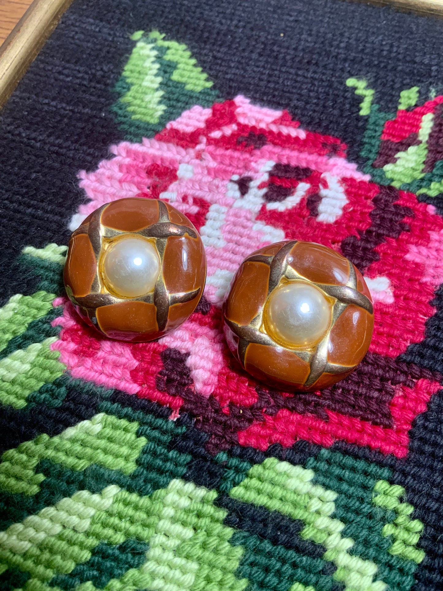 Boucles d’oreilles Rondes Métal Perle Vintage Chic 1980/90