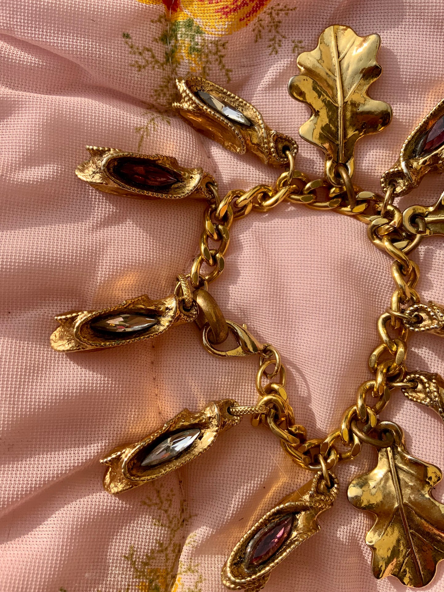 Magnifique Bracelet breloques Vintage 80 Pierres signé Kalinger Haute Couture