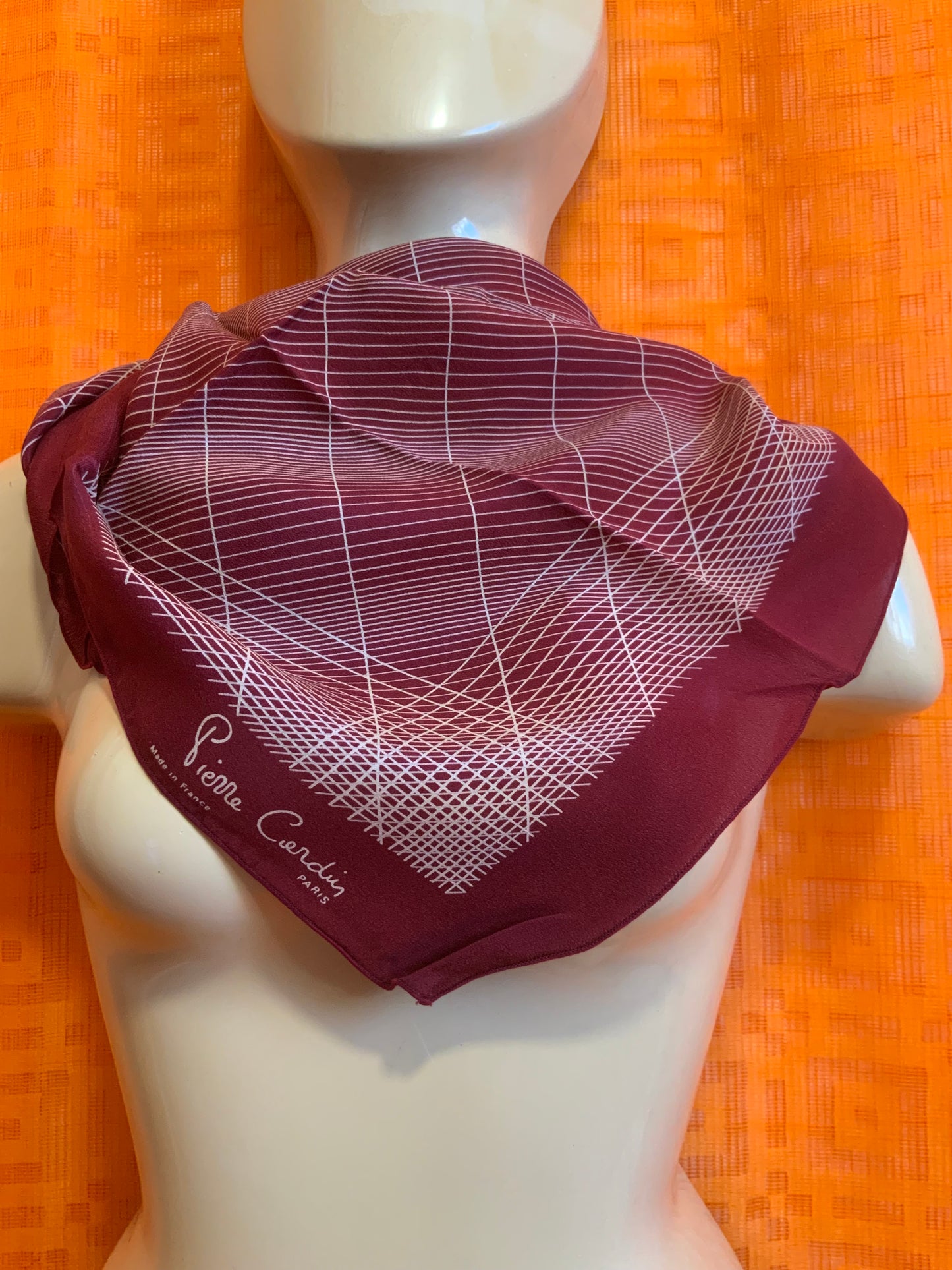 Foulard France Pierre Cardin Vintage