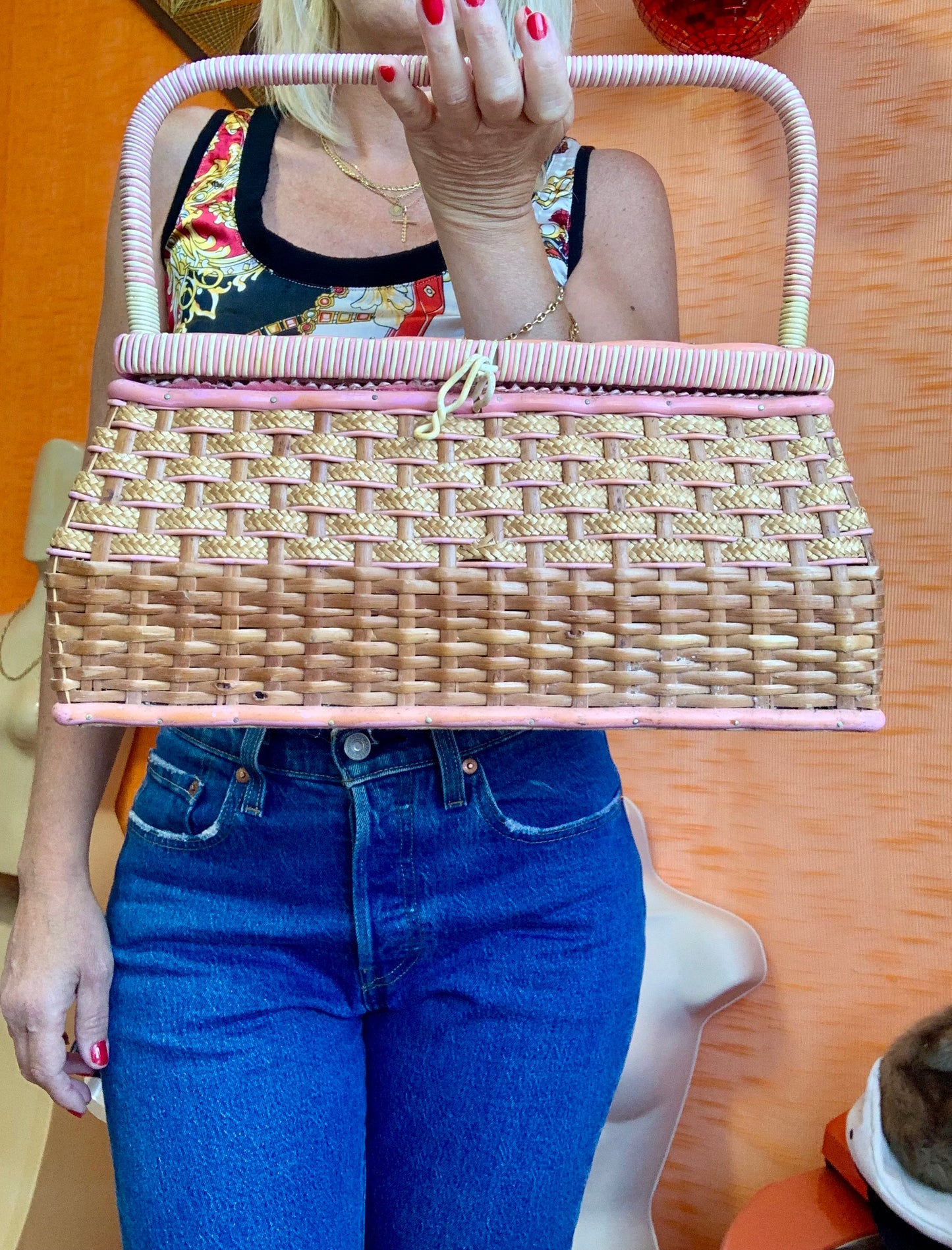 Boite à couture panier Vintage Soie rose France