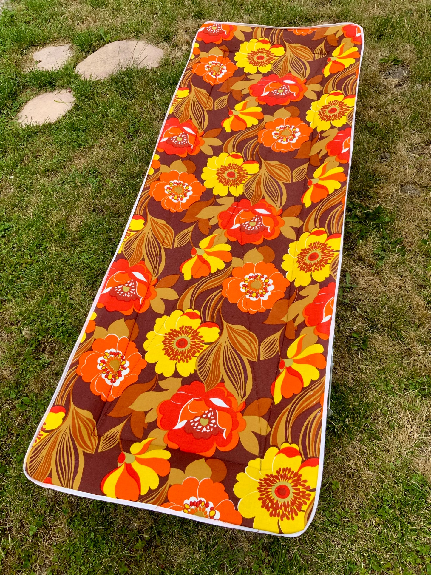 Bain de soleil Lit de camp Neuf Vintage 1970 fleurs oranges -