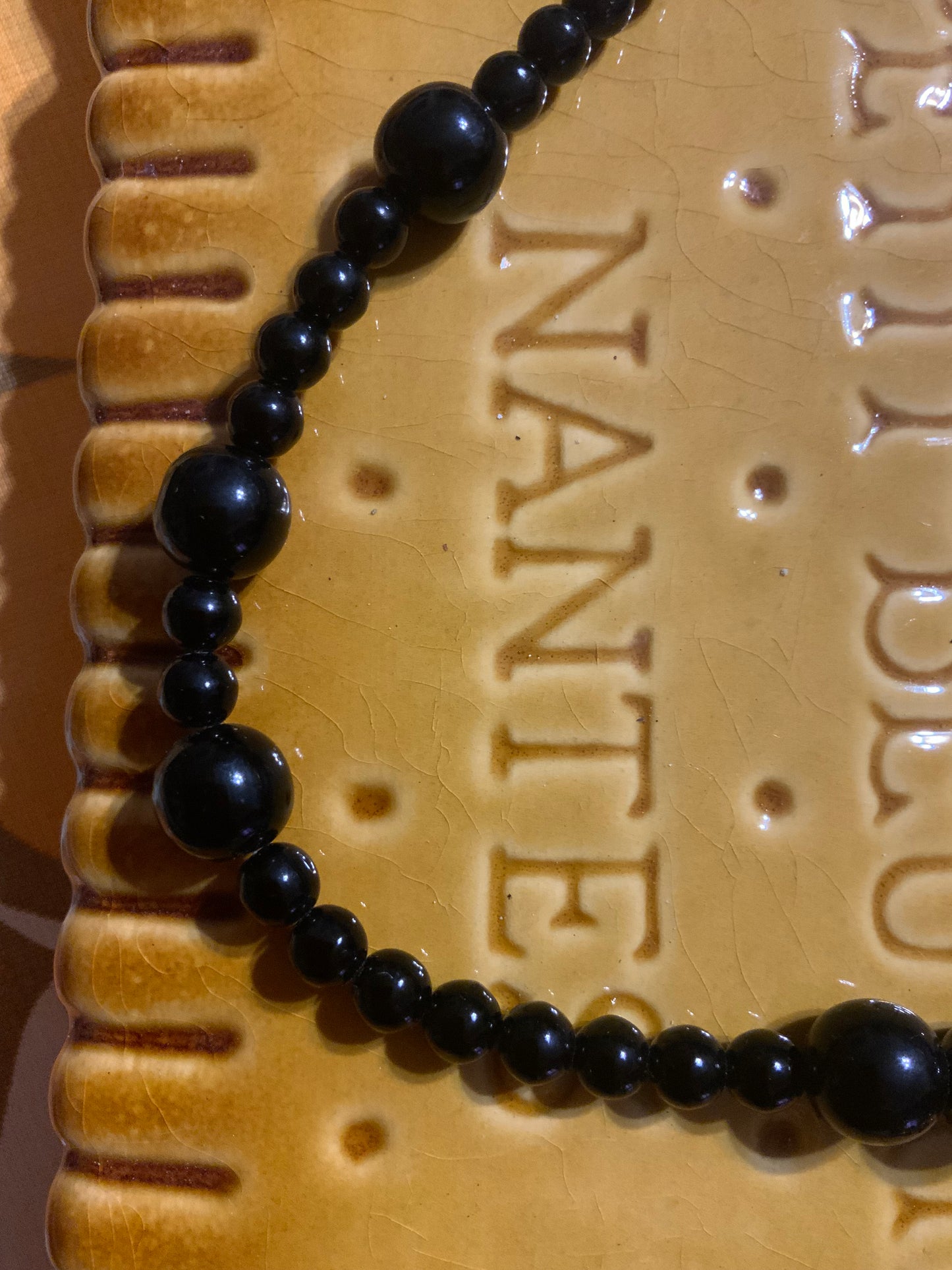 Collier Rochas Merveilleux et impressionnant France Paris Luxe.