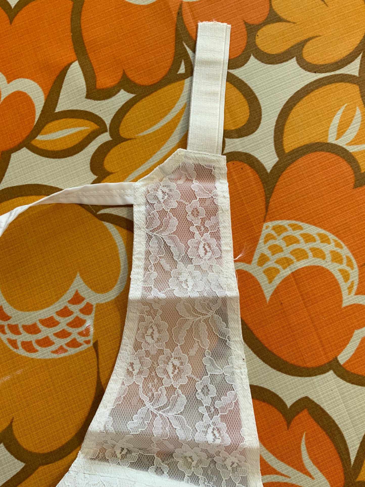 Soutien Gorge 1960 Triumph Vintage Neuf Dentelle Poitrine Pointue France