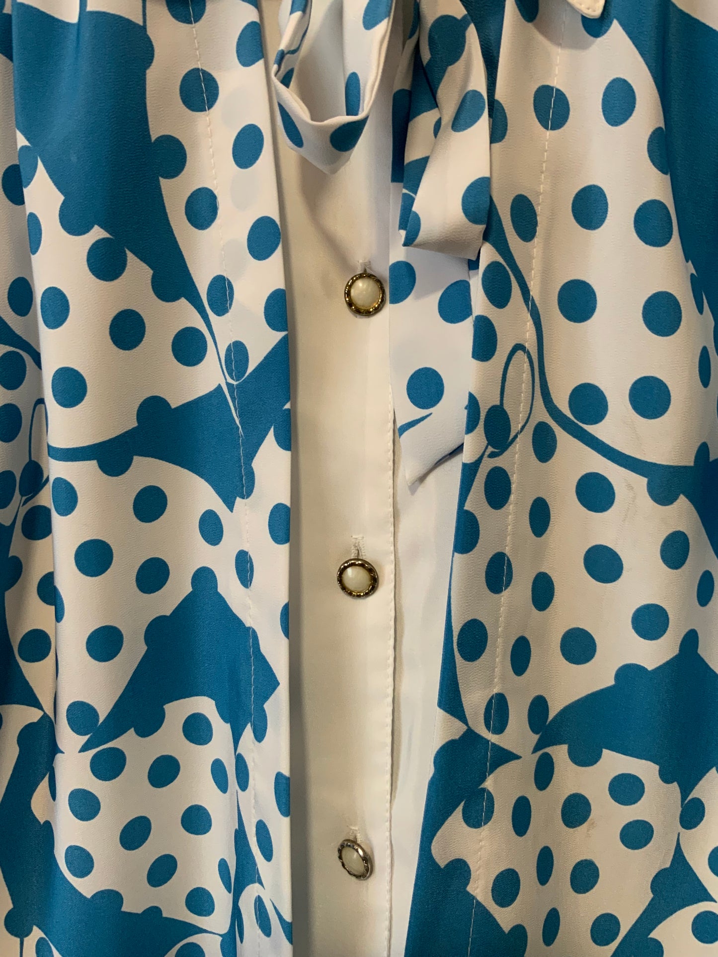 Superbe chemisier a pois bleus France Vintage 1980 - T46