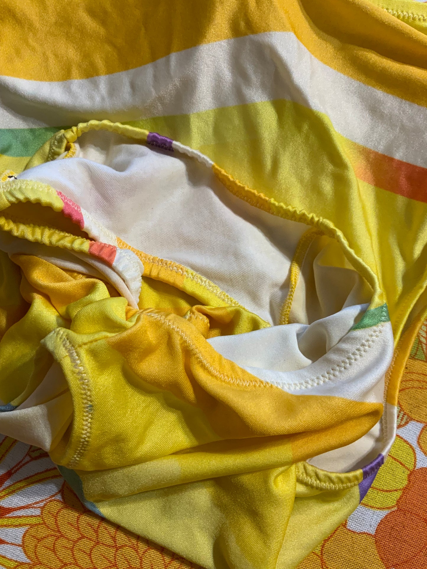 Maillot de Bain rayures 1 pièce Ouvert Côtés Vintage 1980 France- T38.