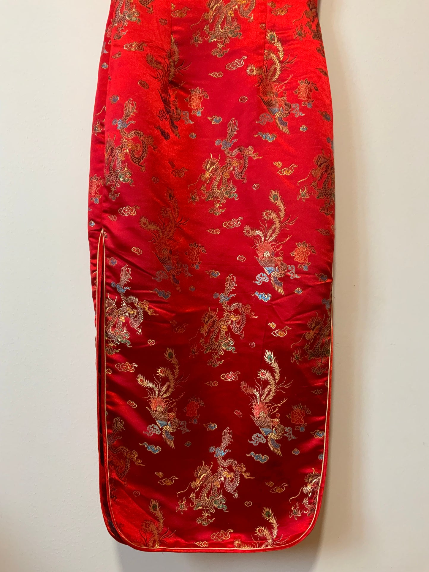 Superbe Robe Chinoise Soie Rouge Dragons-T36