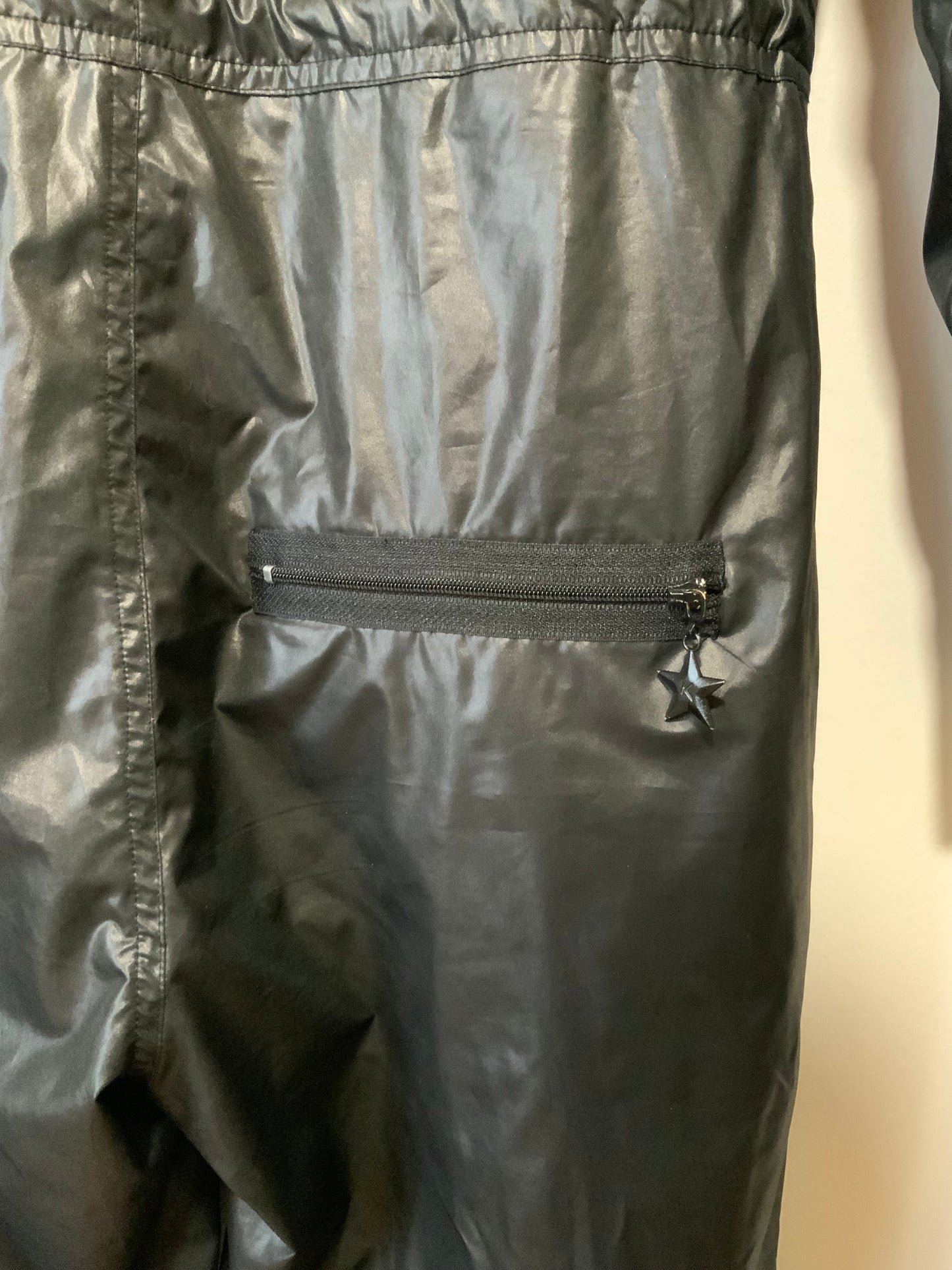 Combinaison Brillante Stylée