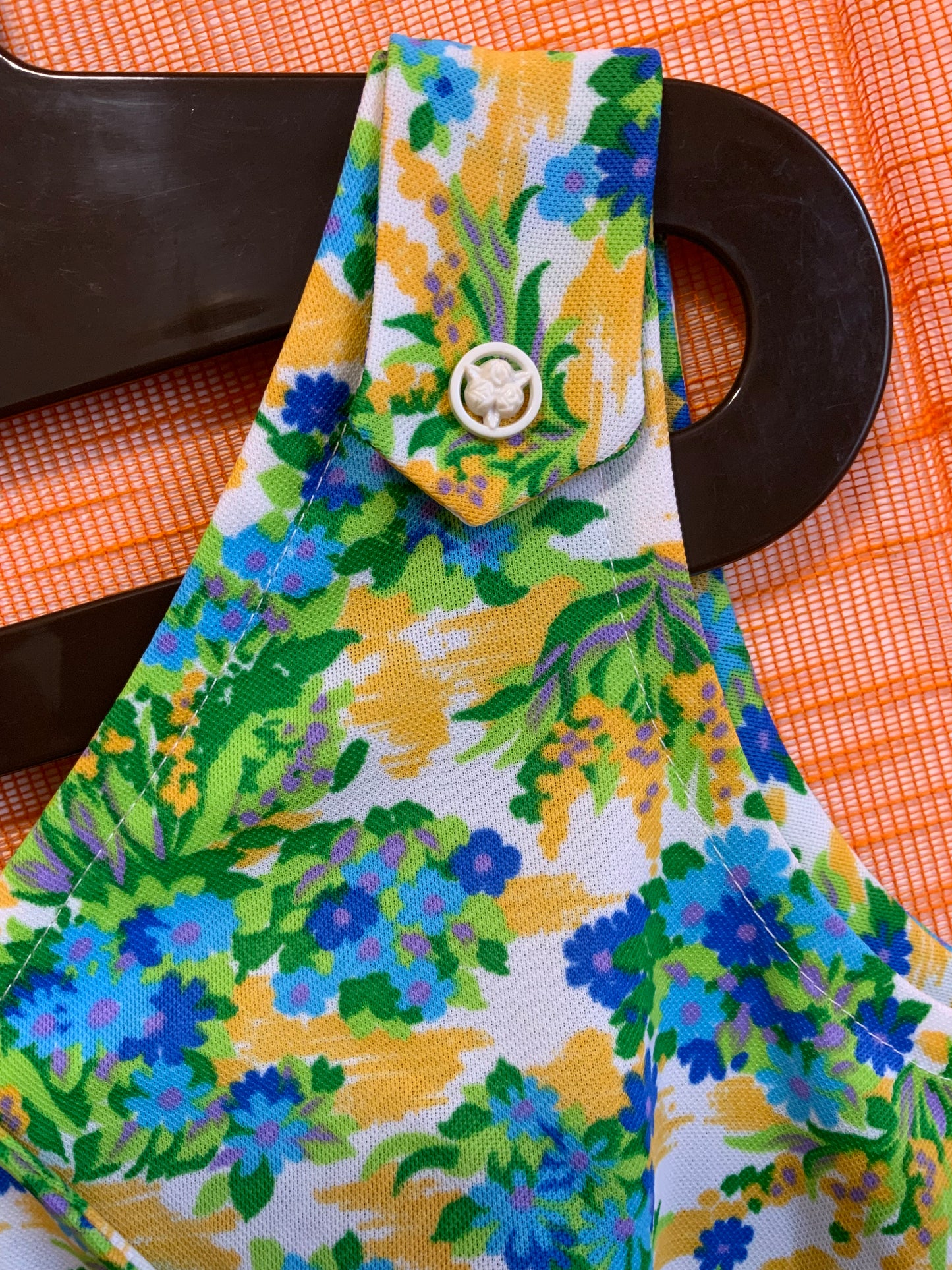 Robe a fleurs Vintage 1970 Création - T48
