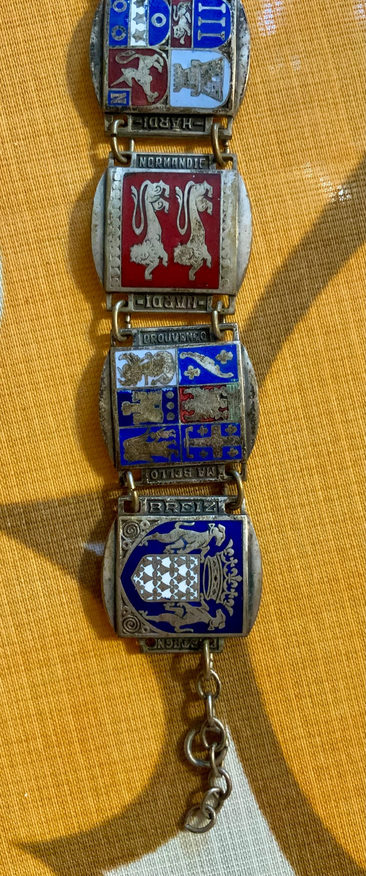 Bracelet Ancien Armoiries Blasons Collection Vintage-