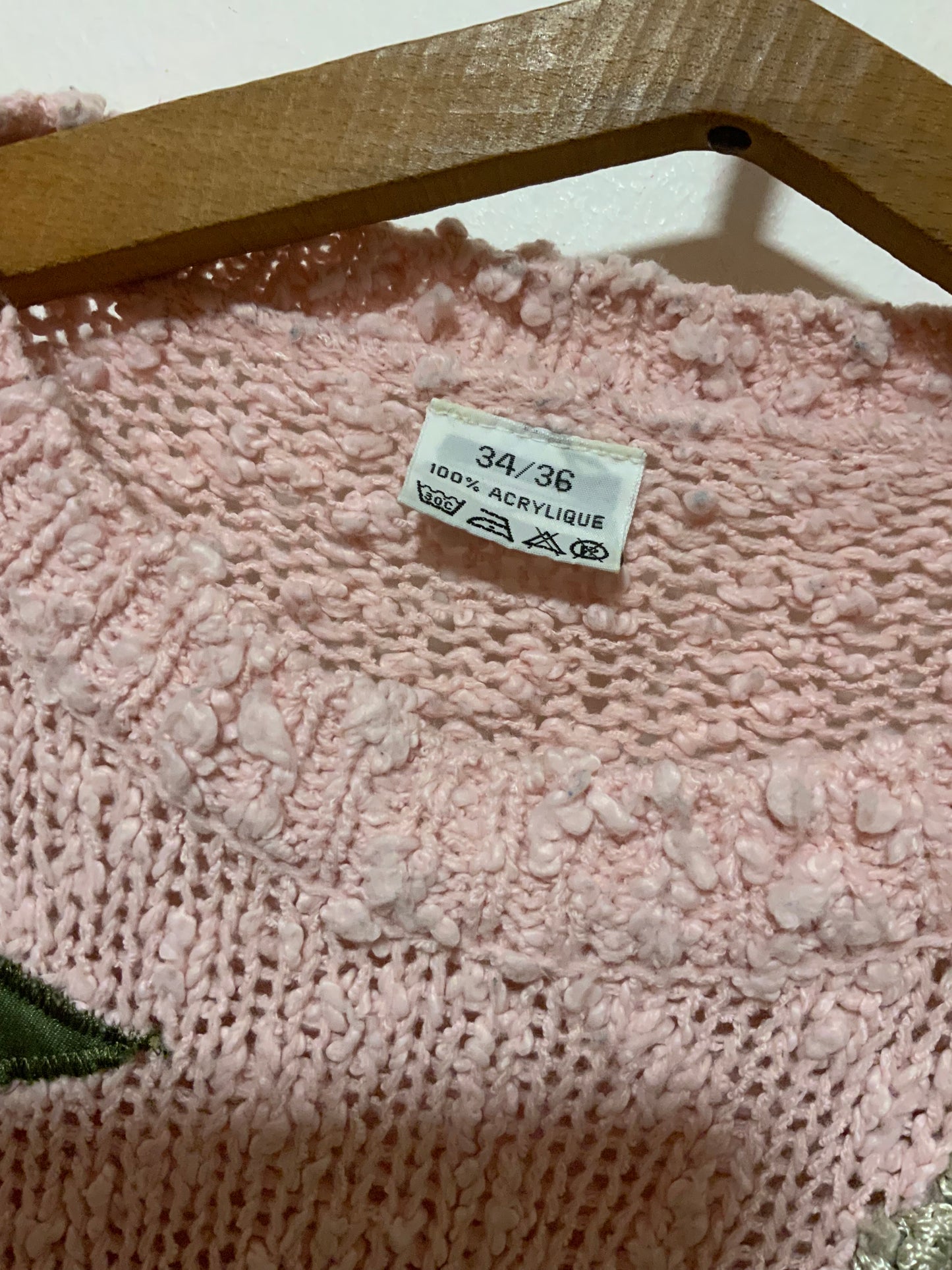 Pull Laine rose à fleurs Vintage 1980- T38