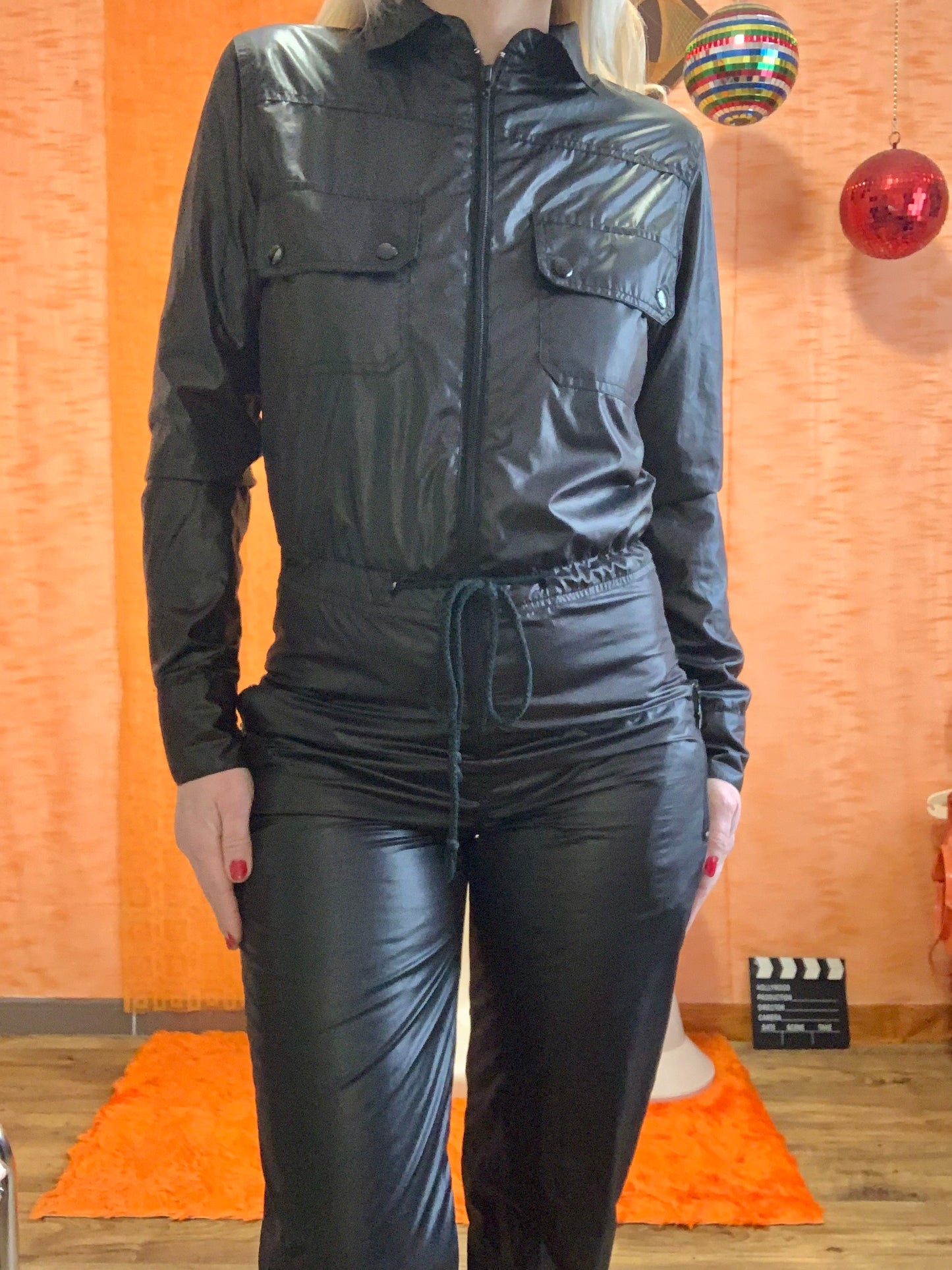 Combinaison Brillante Stylée