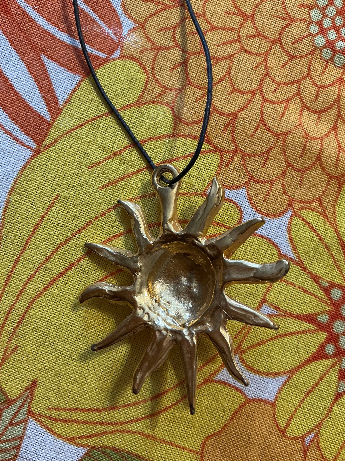 Collier Soleil Métal doré Vintage 1990-