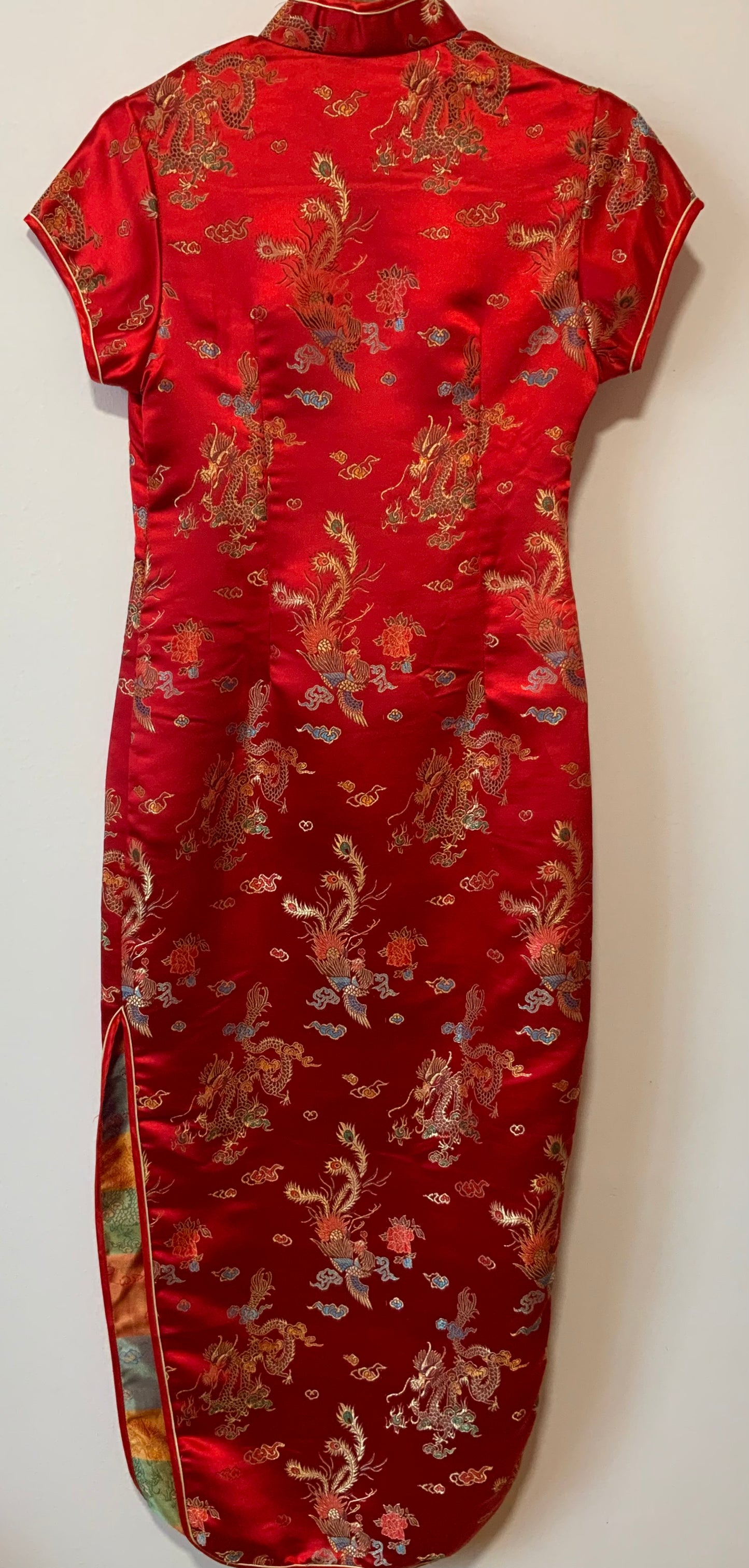 Superbe Robe Chinoise Soie Rouge Dragons-T36