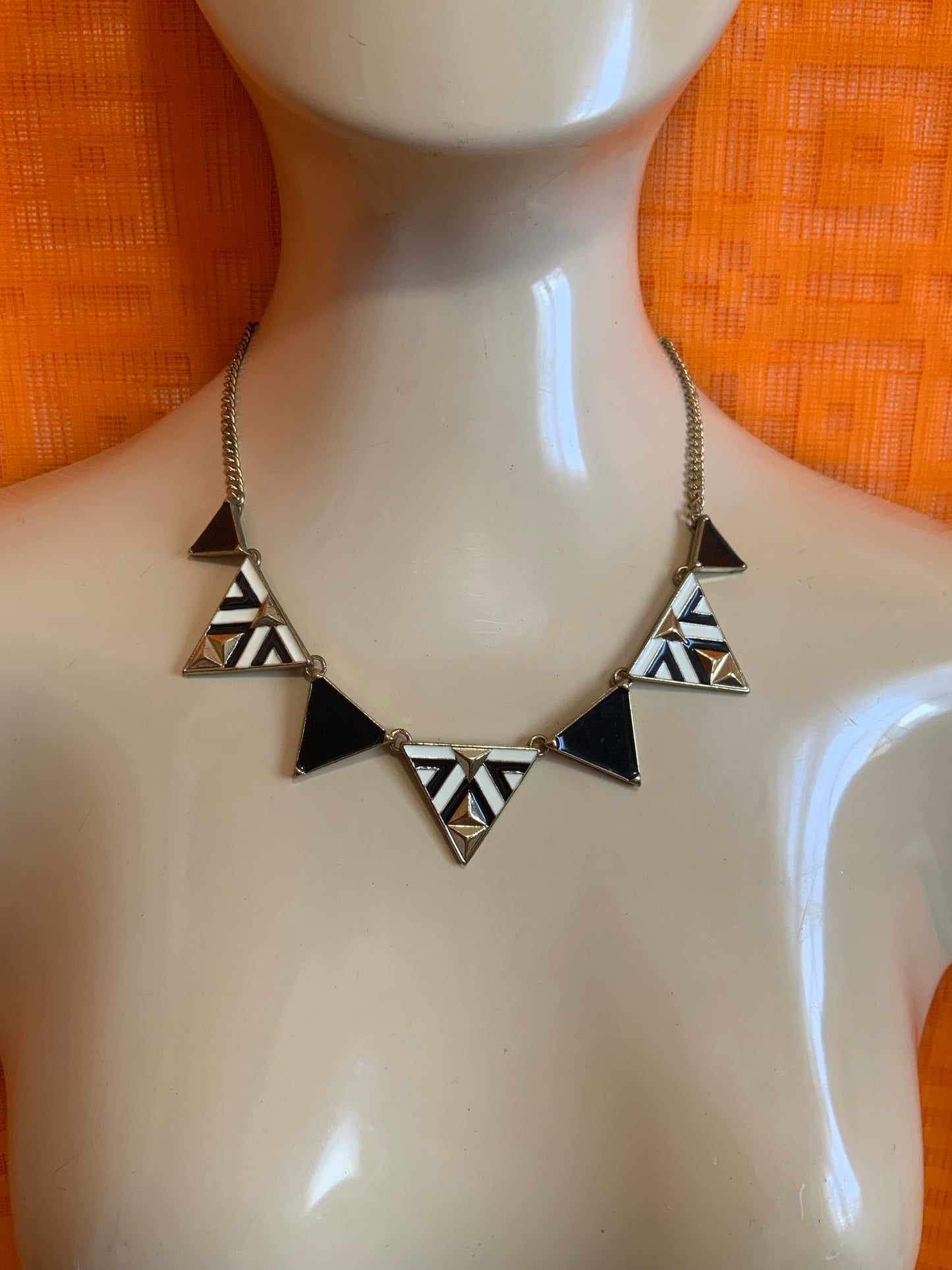 Collier Vintage Triangles Façon 1980 -