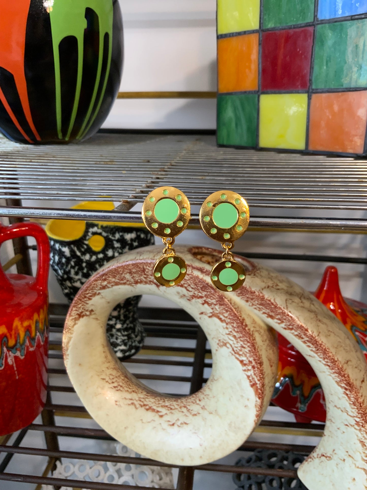 Superbes boucles d’oreilles pendantes Jacky de G France Vintage