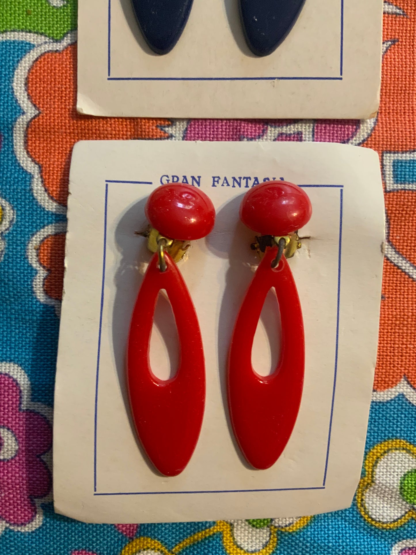 2 paires de Boucles d’oreilles Deadstock 1980