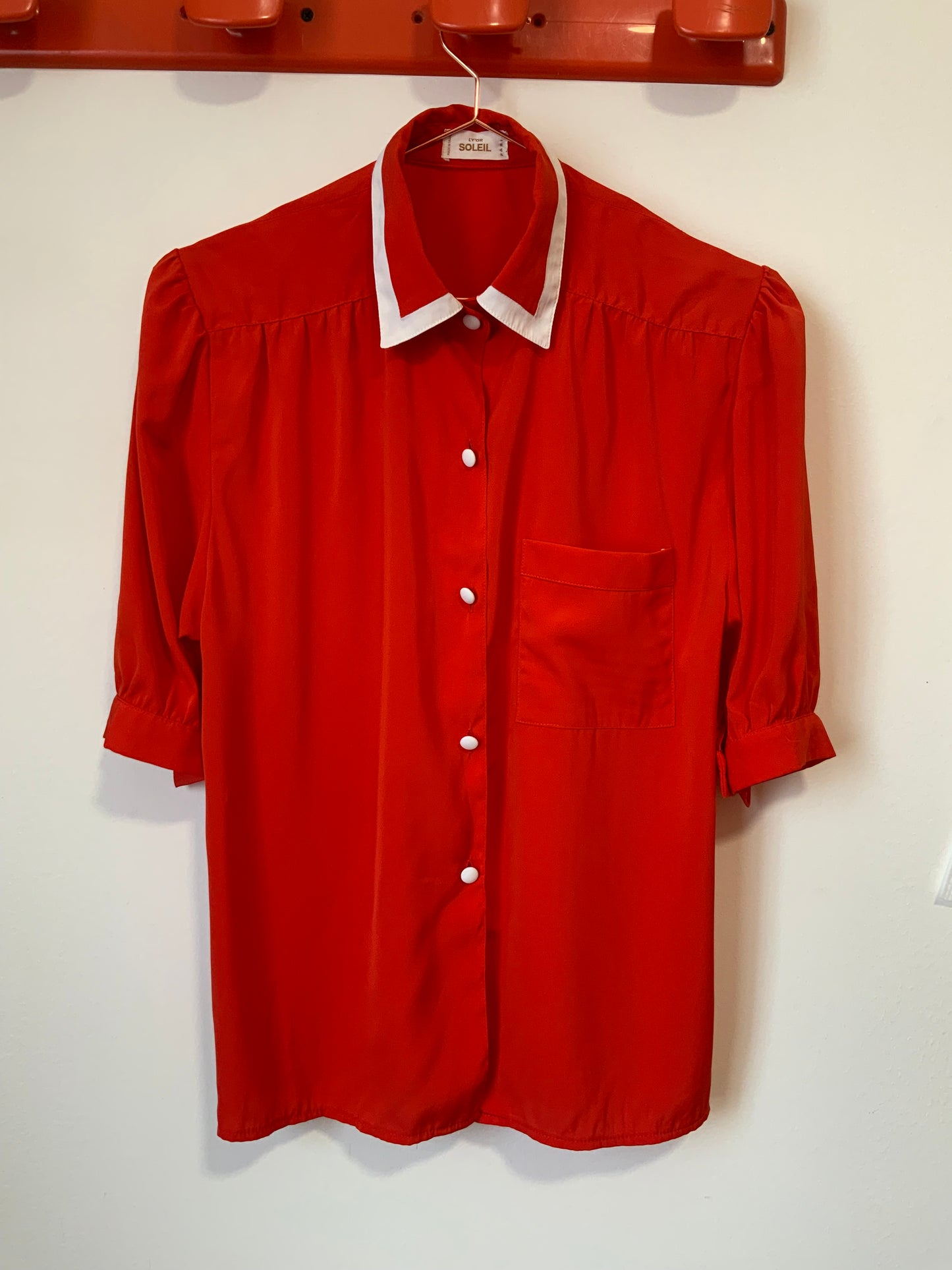 Superbe Chemisier Rouge Vintage 1980- T40