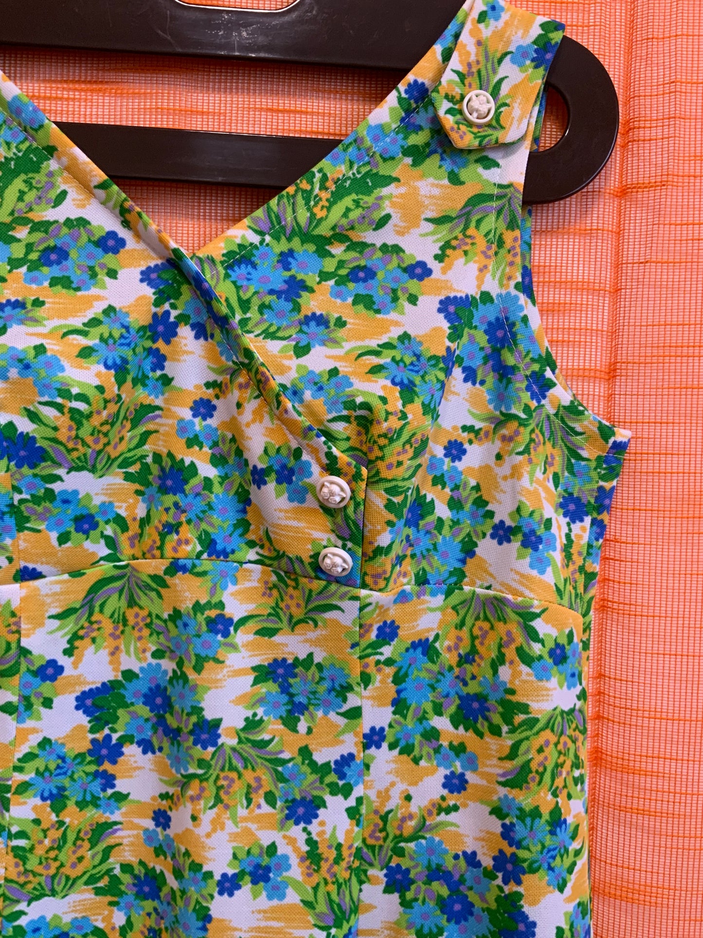 Robe a fleurs Vintage 1970 Création - T48