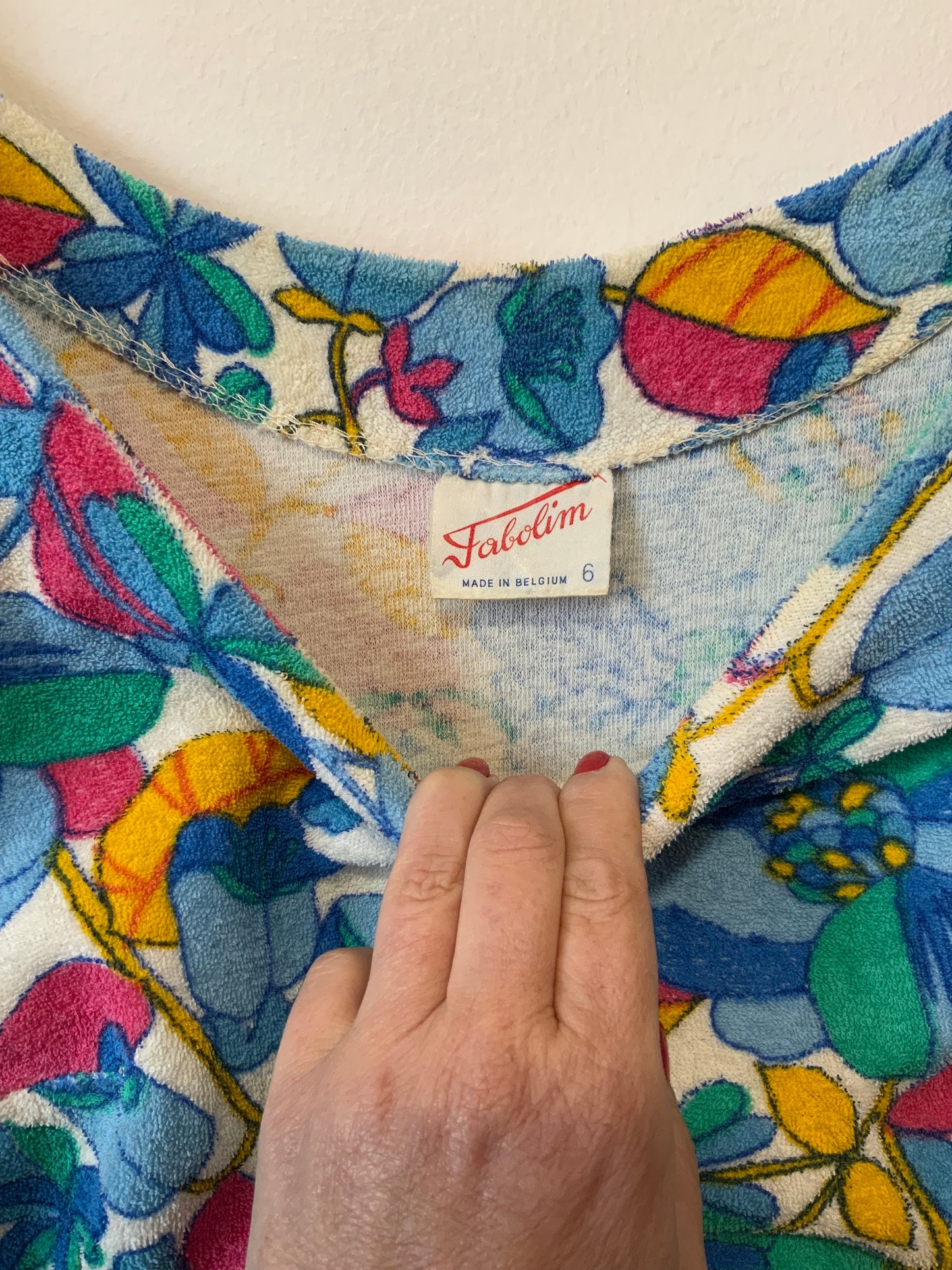 Robe a fleurs en matiere Eponge Vintage Belgium 1960/70- T52