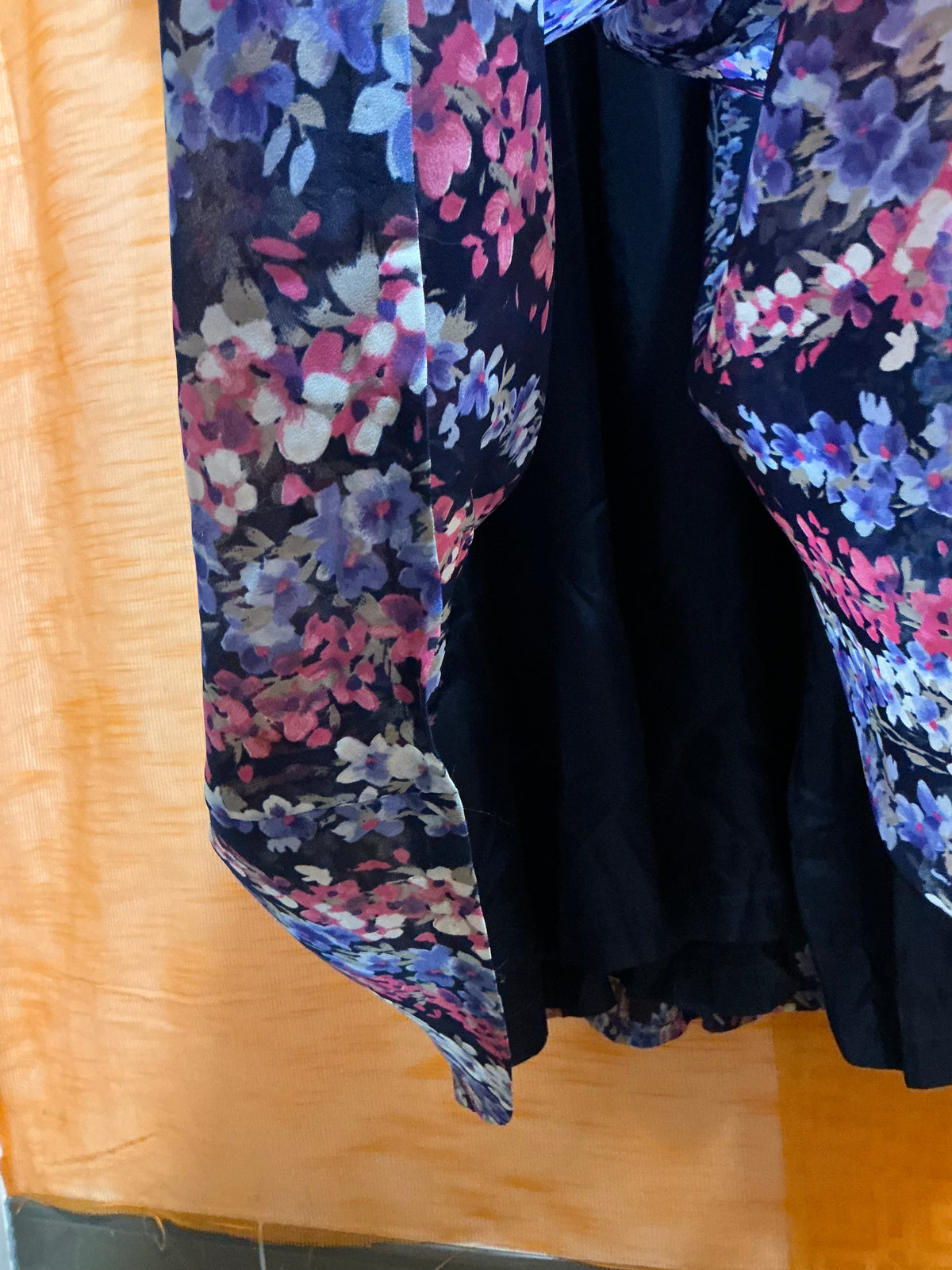 Robe Longue Tergal Mousseline à Fleurs Creation Vintage 1970- T46maxi.