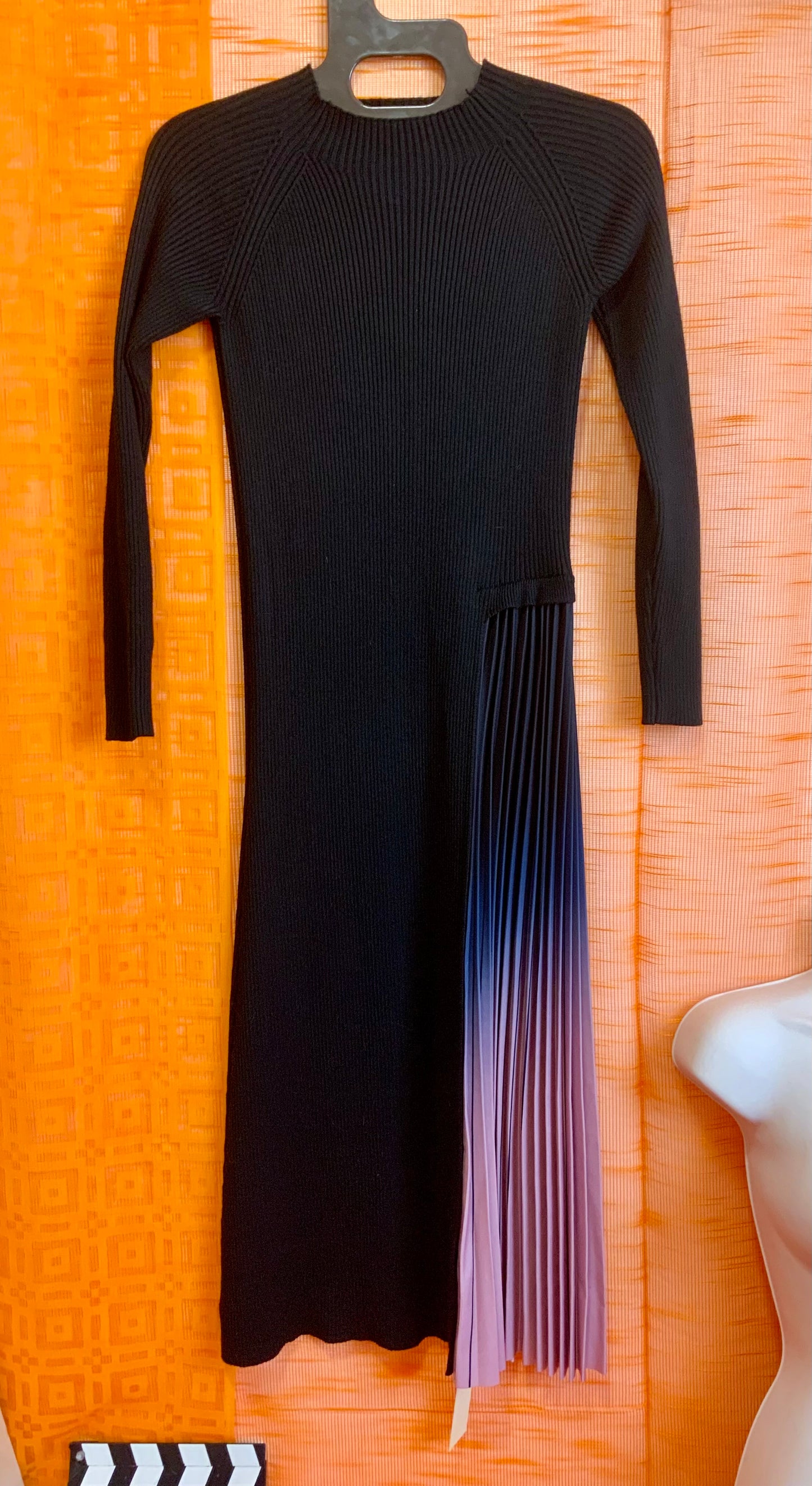 Robe longue plissée neuve Vintage 2000’- TS