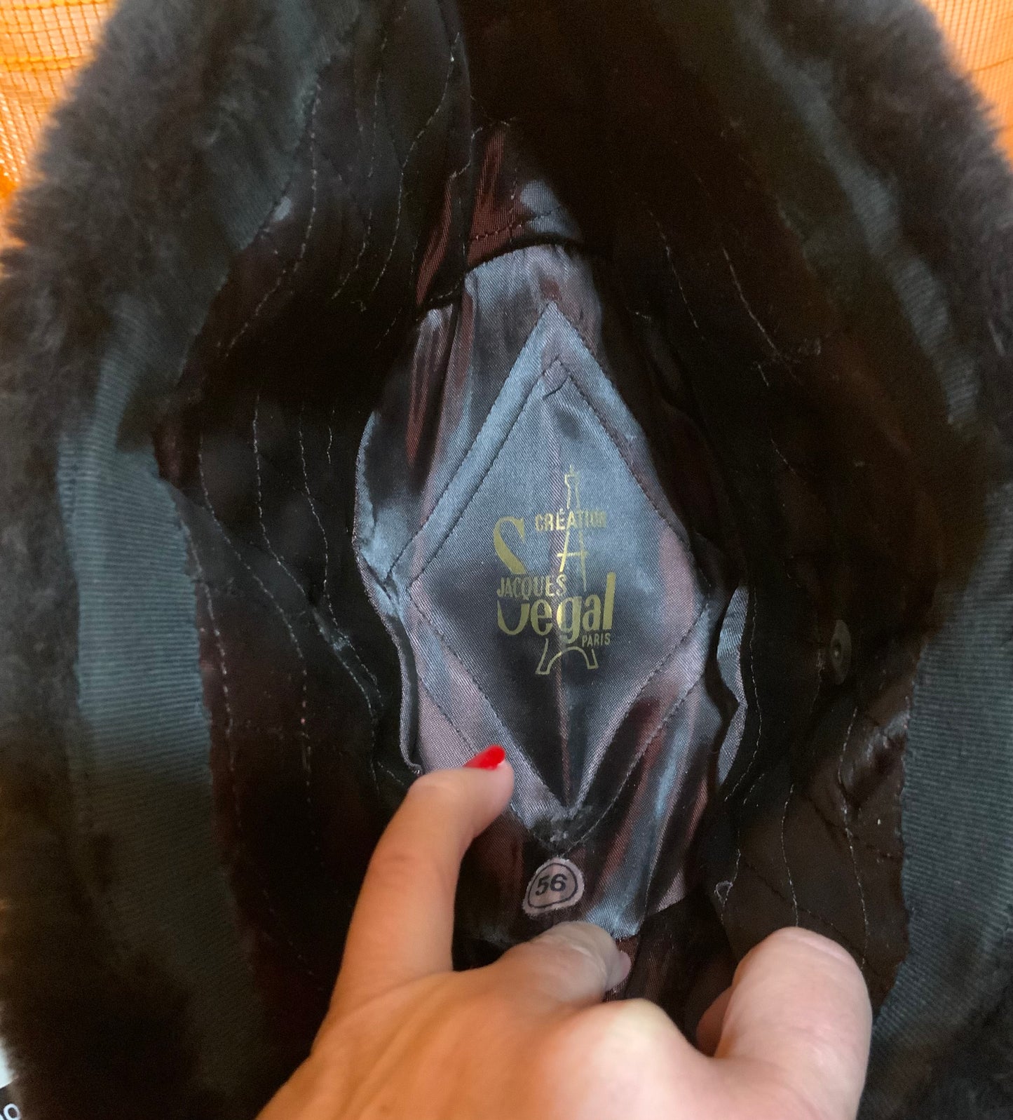 Chapeau Toque Cuir daim et fourrure synthétique Noire Vintage 1970