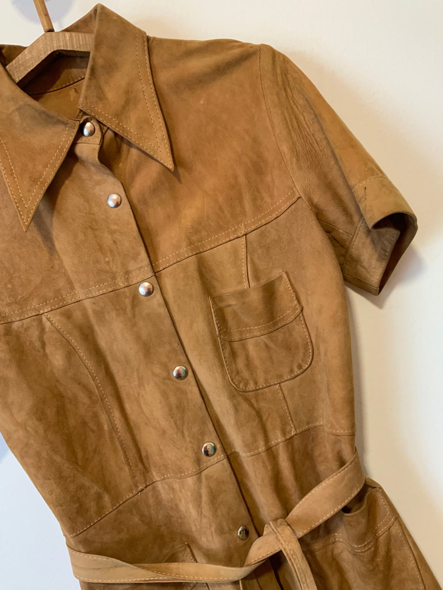 Veste en Daim col pelle à tartes bohème unique Vintage Seventies - T38