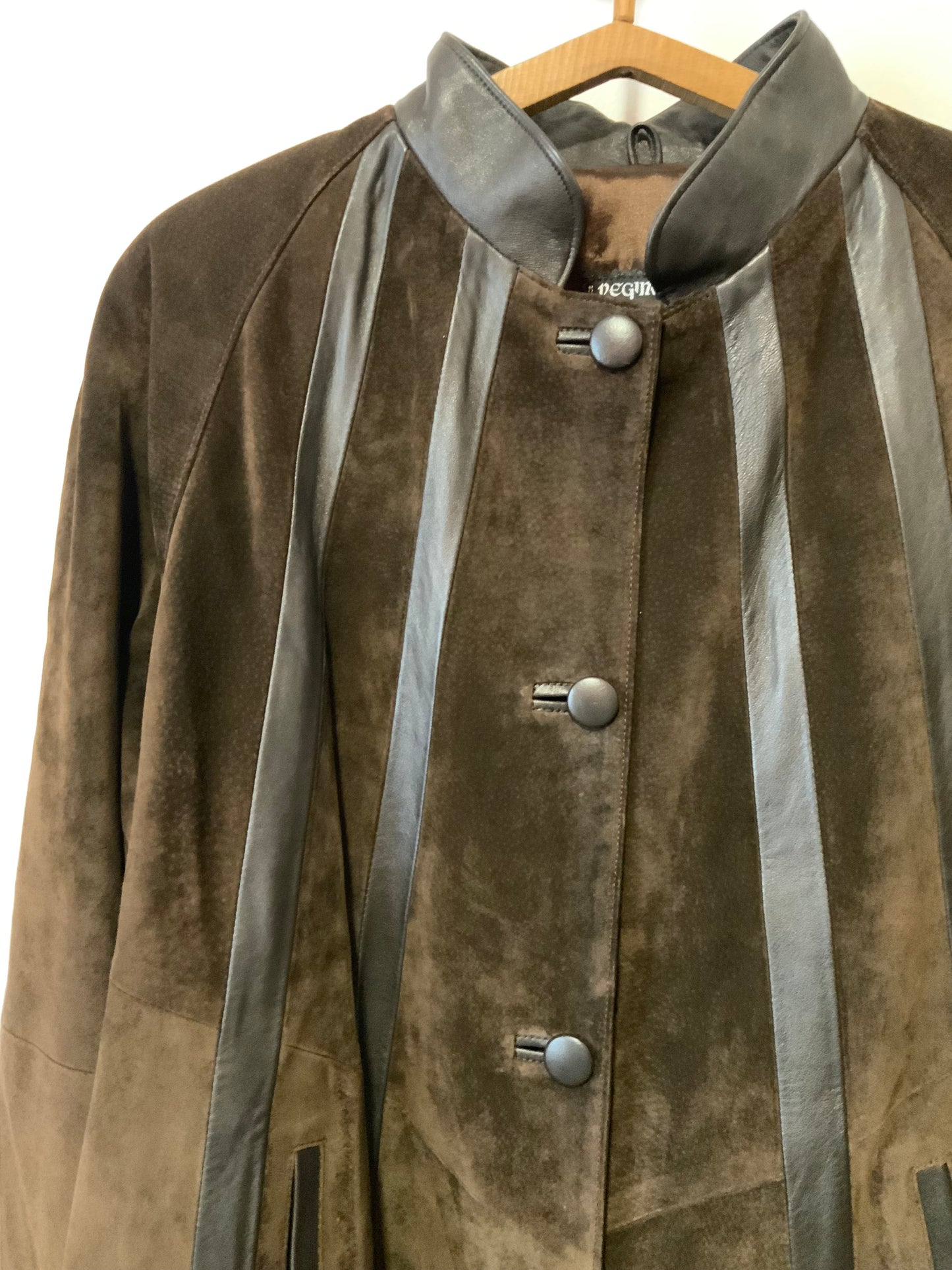 Manteau Élégant Cuir Daim Vintage Élégance 1980-90- T44.