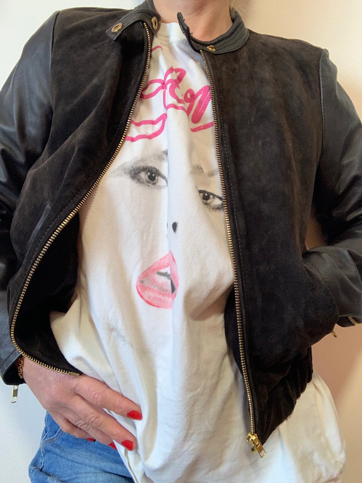 Blouson Cuir Daim Court Tendance- Vintage 2000’ T.XS