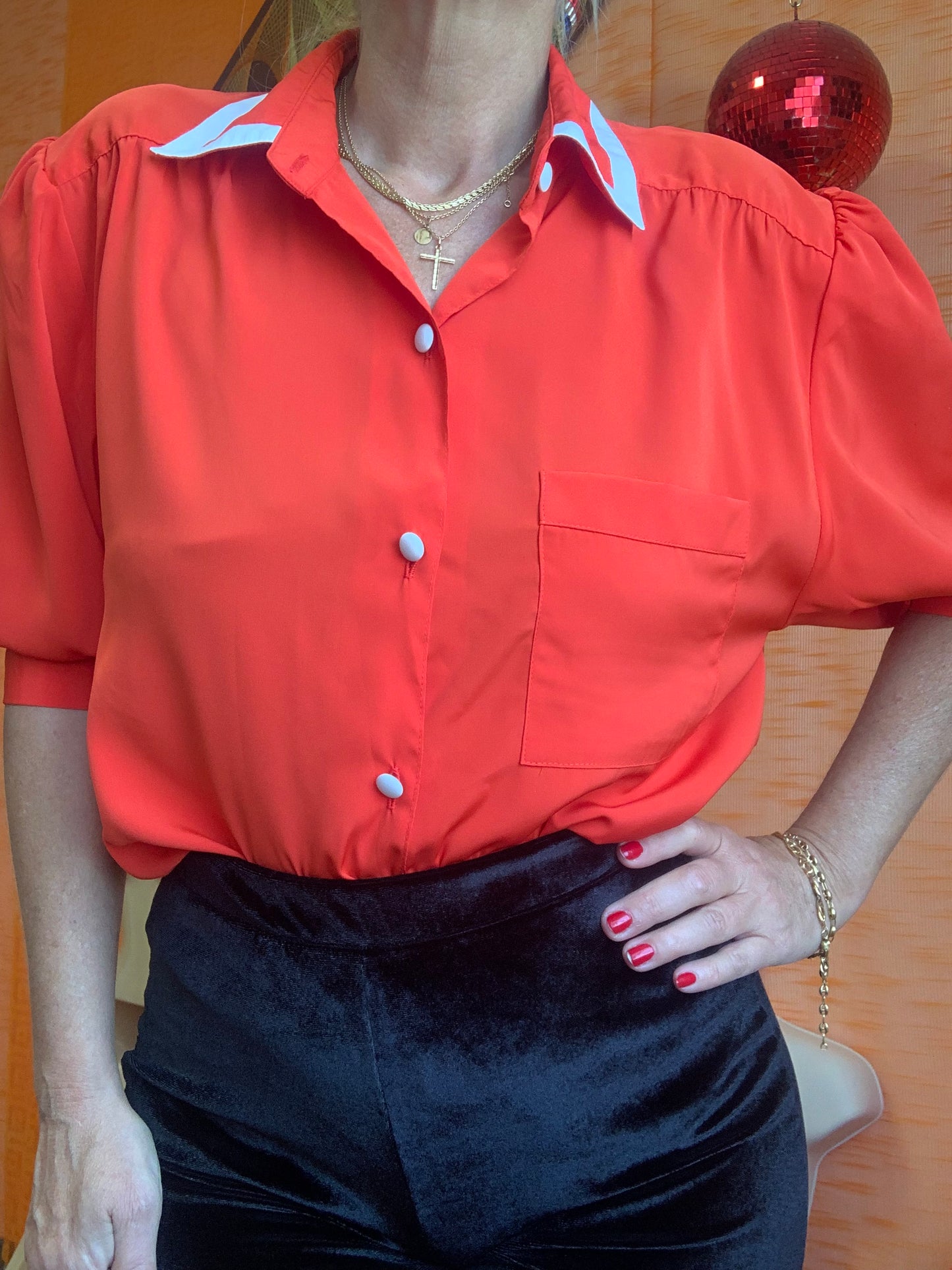 Superbe Chemisier Rouge Vintage 1980- T40