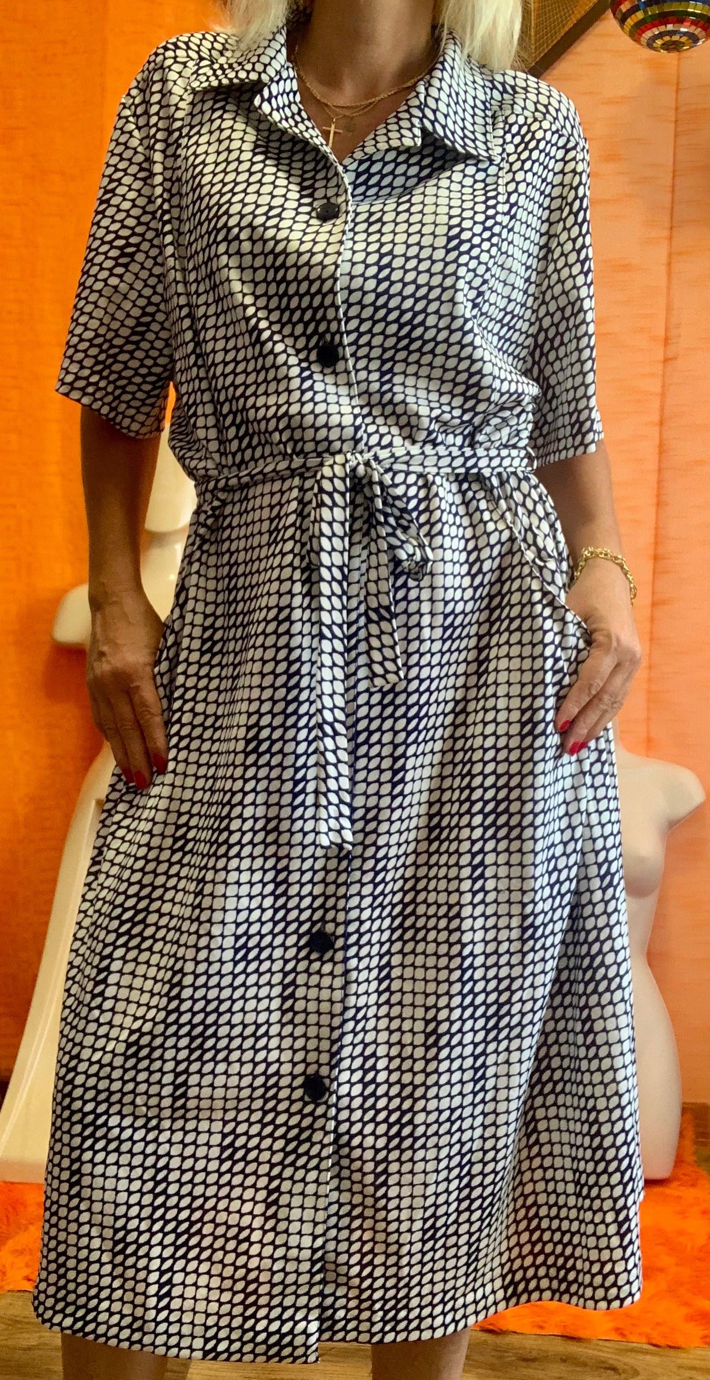 Robe Vintage 1980 A motifs - T46 et inf.