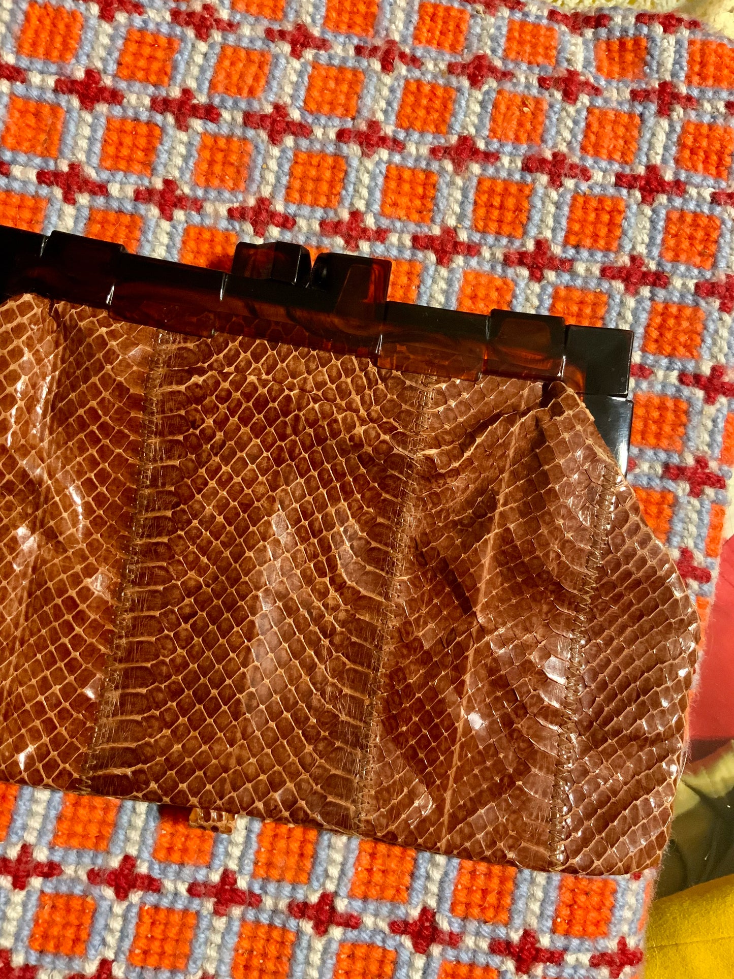 Pochette avec lien Python Vintage Années 60